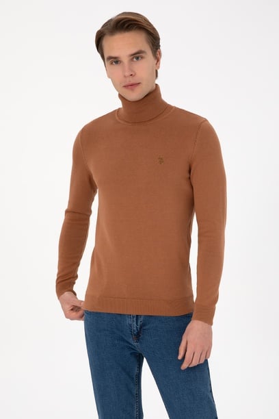 Erkek Slim Fit Boğazlı Camel Basic Kazak