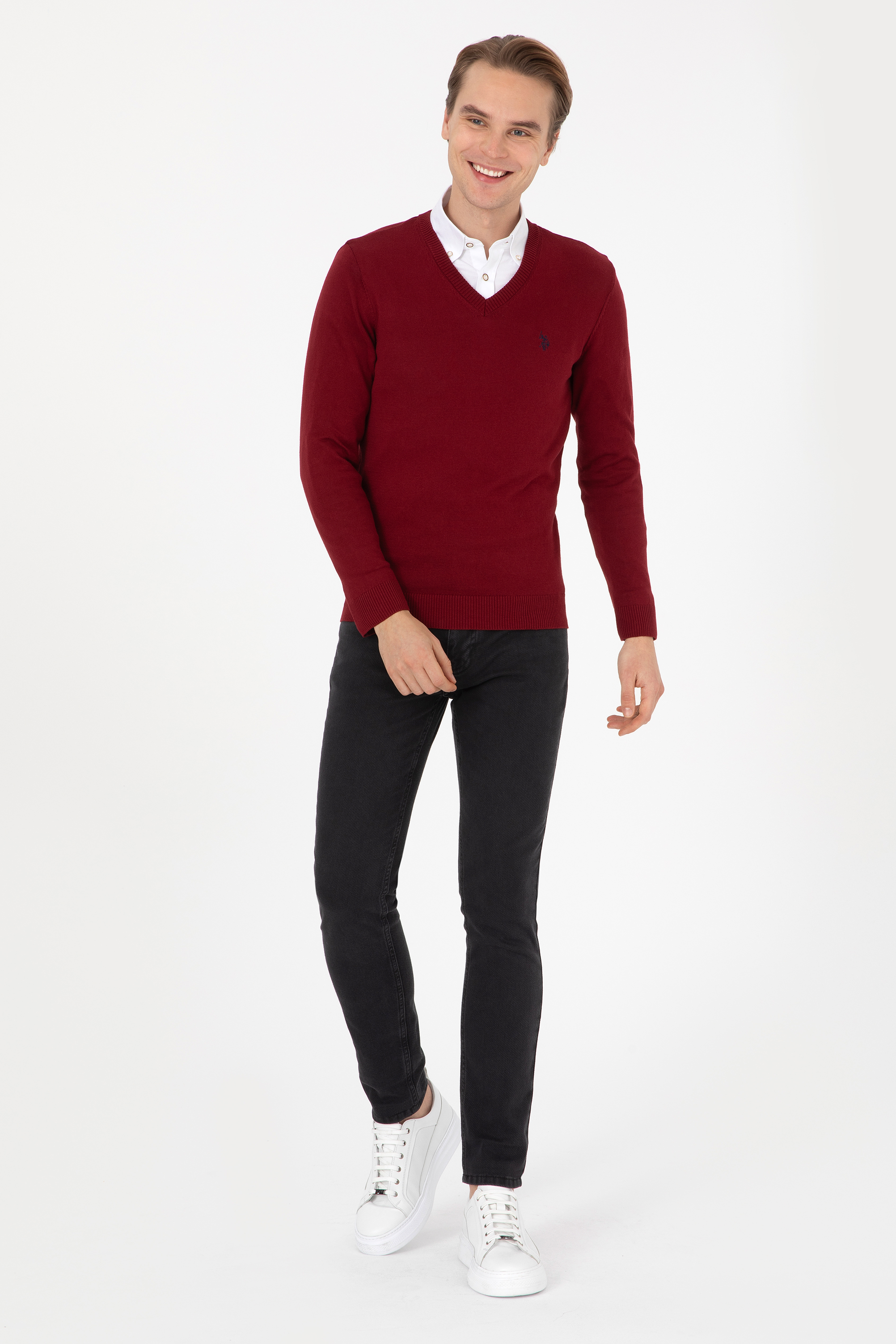 Erkek Slim Fit V Yaka Bordo Basic Kazak - Image 4