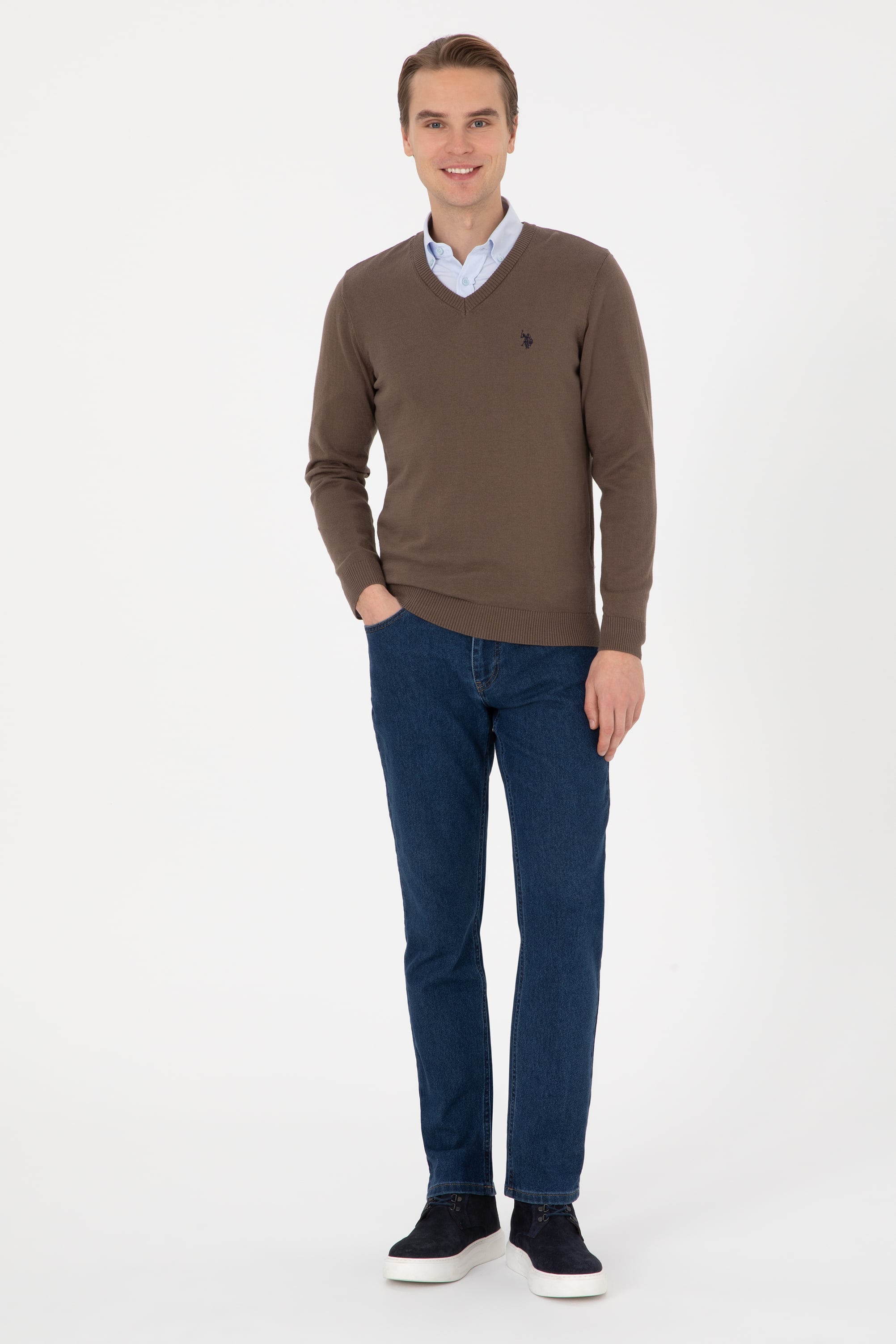 Erkek Slim Fit V Yaka Vizon Basic Kazak - Image 4