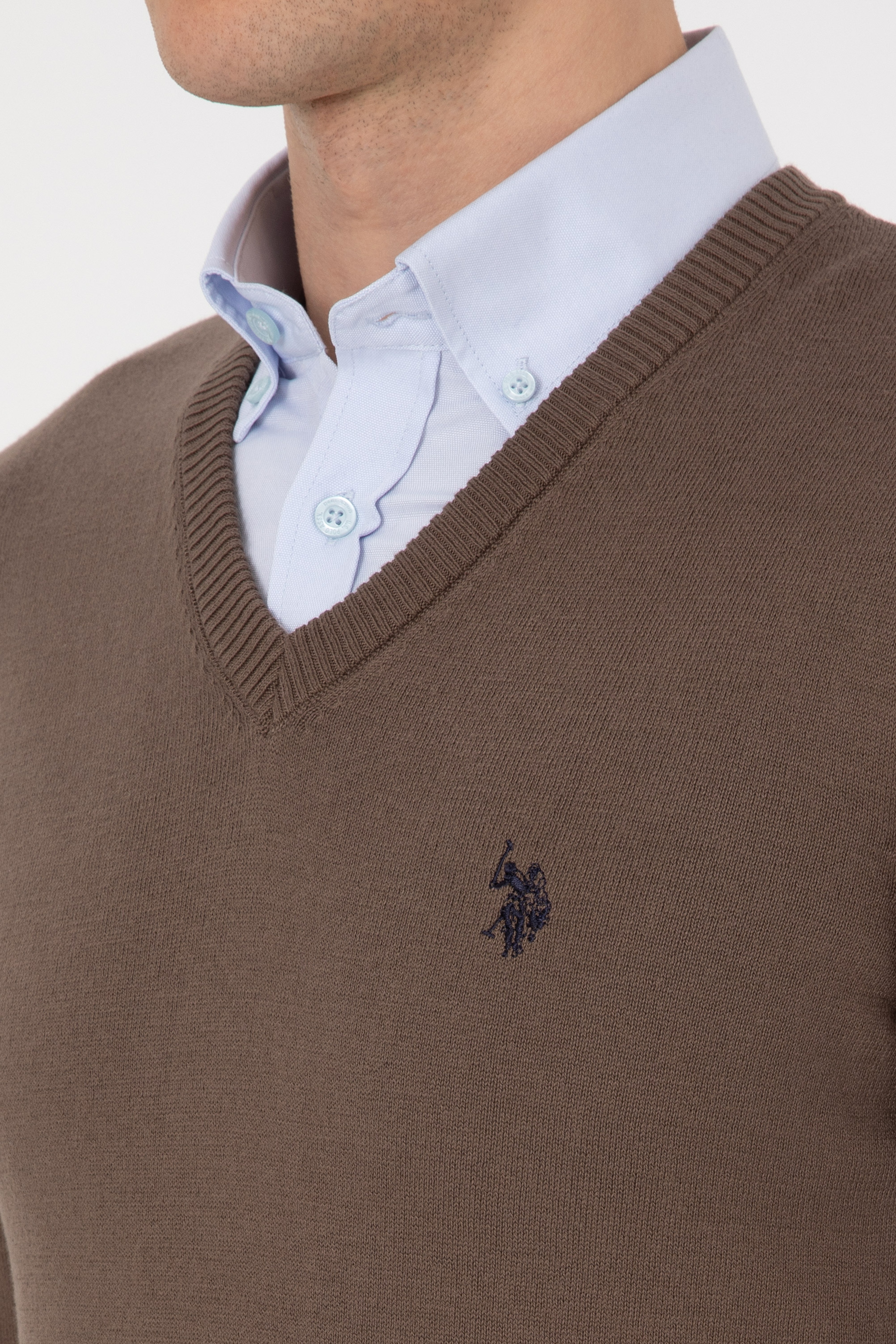 Erkek Slim Fit V Yaka Vizon Basic Kazak - Image 7