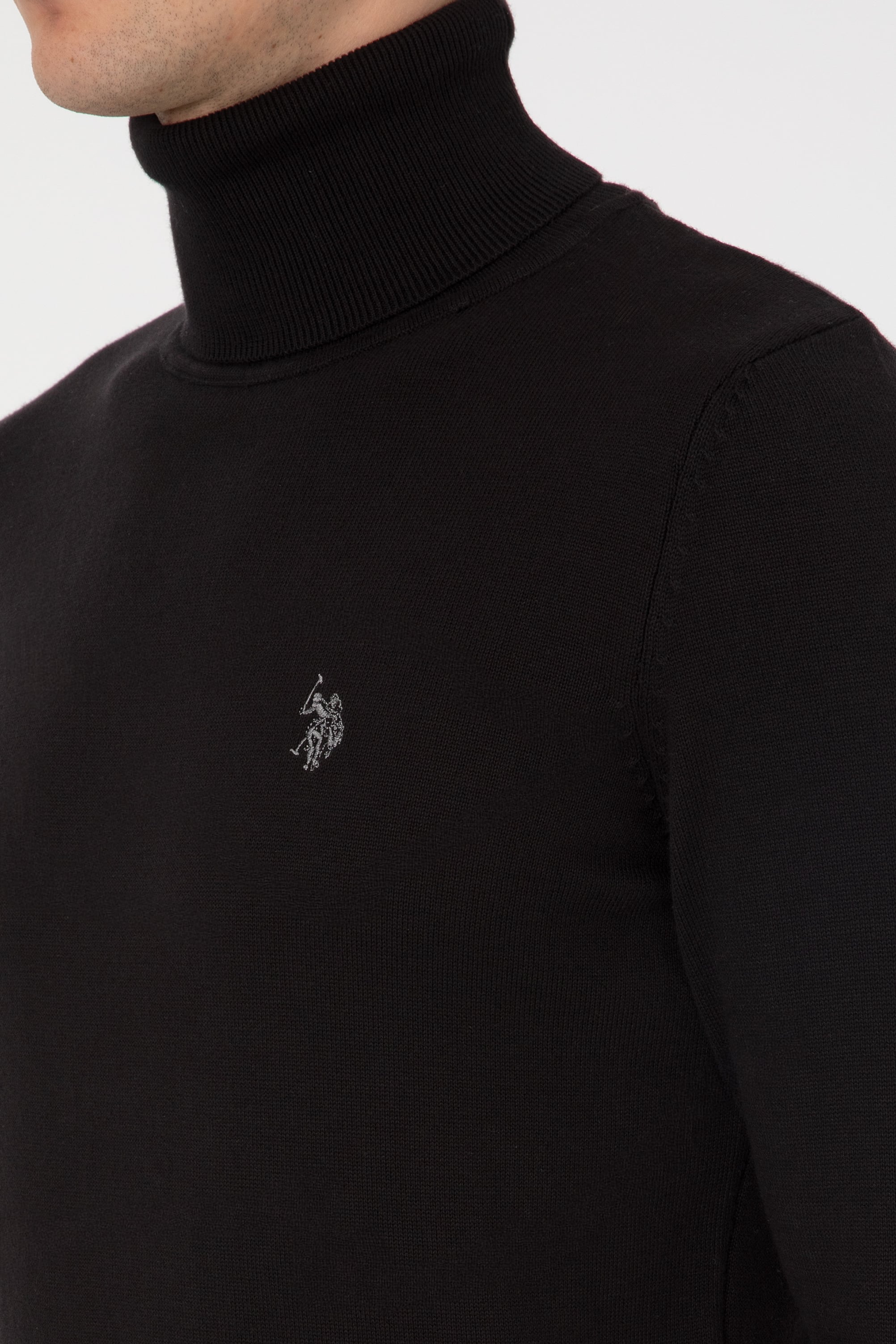 Erkek Slim Fit Boğazlı Siyah Basic Kazak