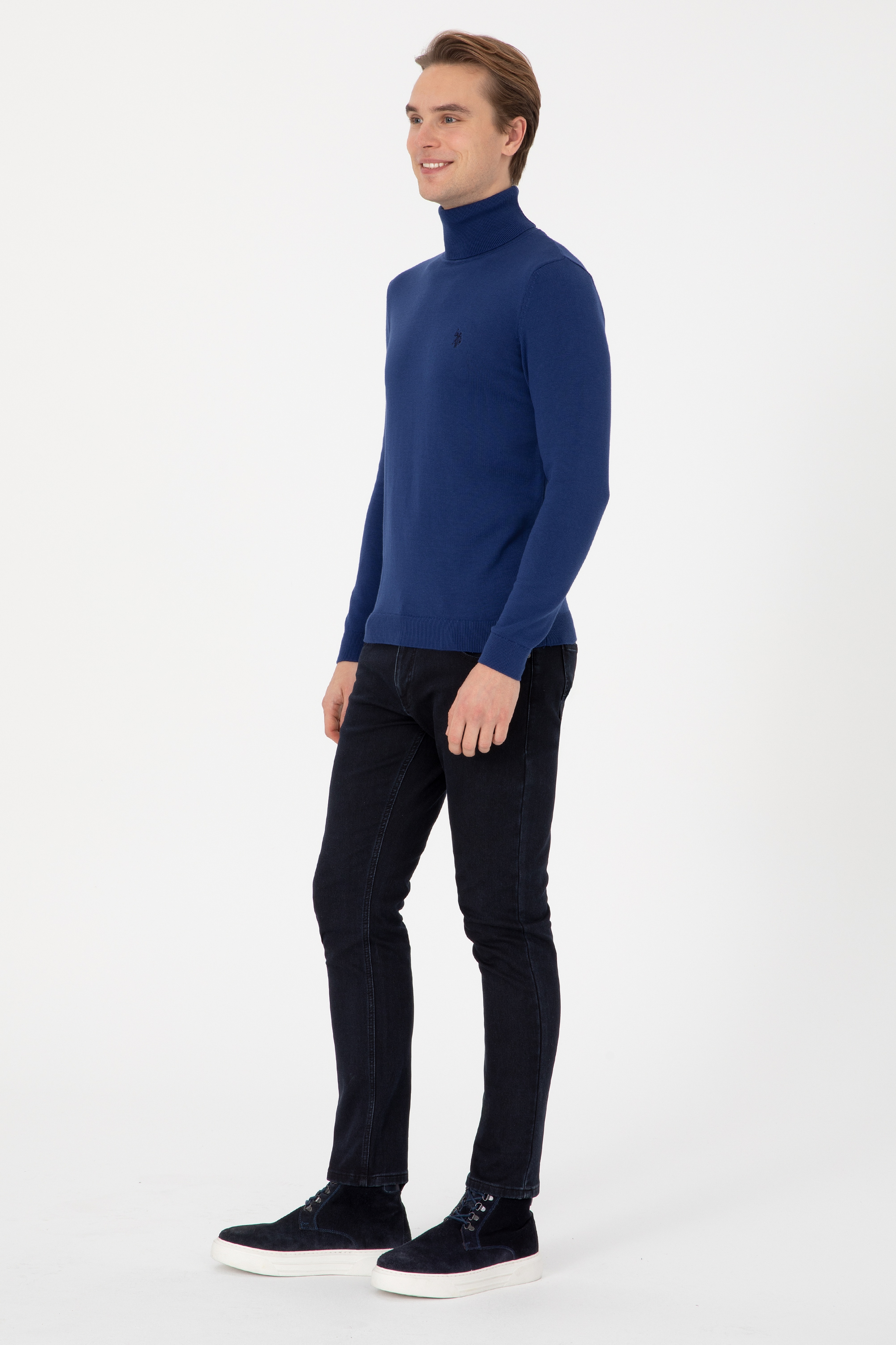 Erkek Slim Fit Boğazlı İndigo Basic Kazak - Image 4
