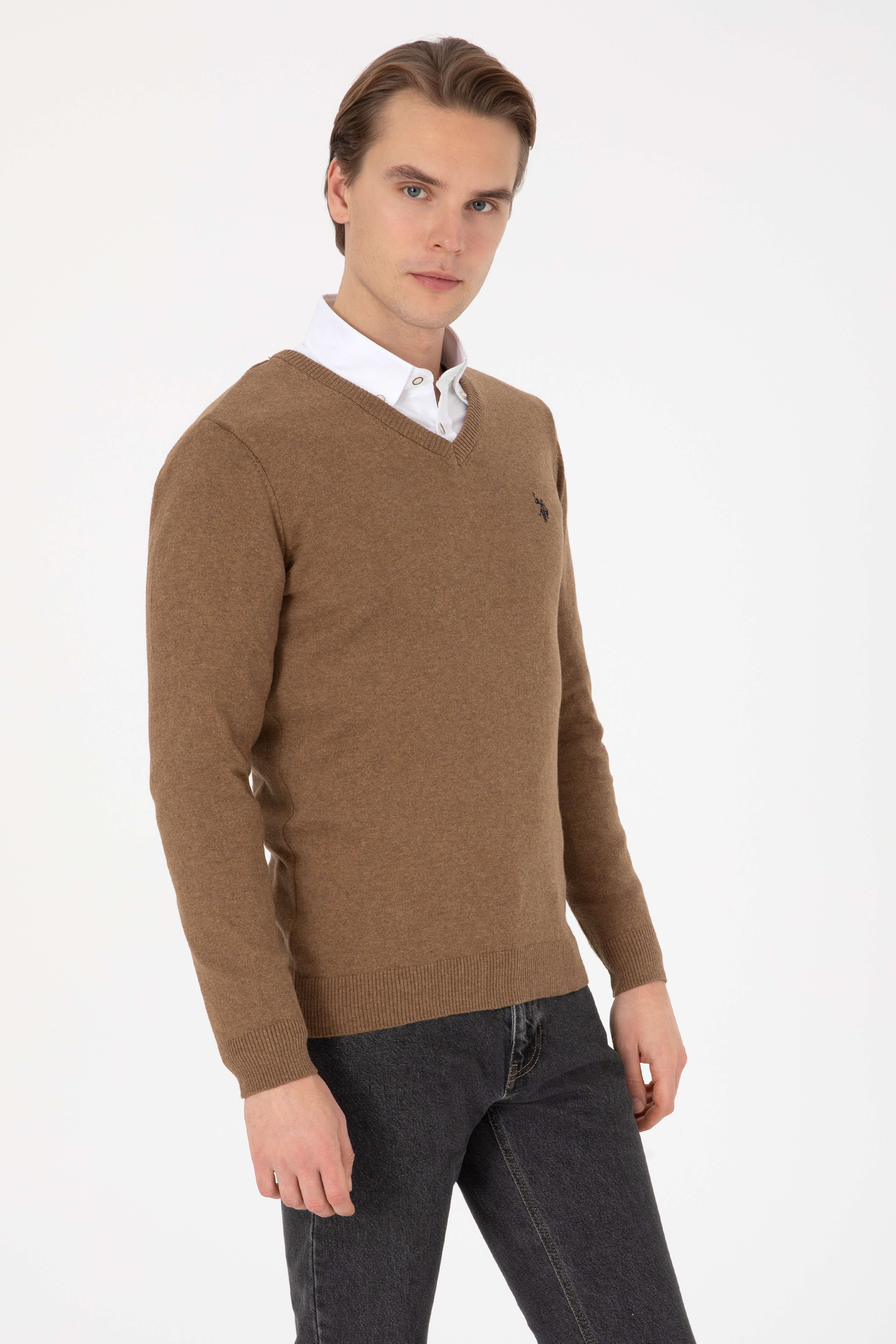 Erkek Slim Fit V Yaka Haki Melanj Basic Kazak - Image 3