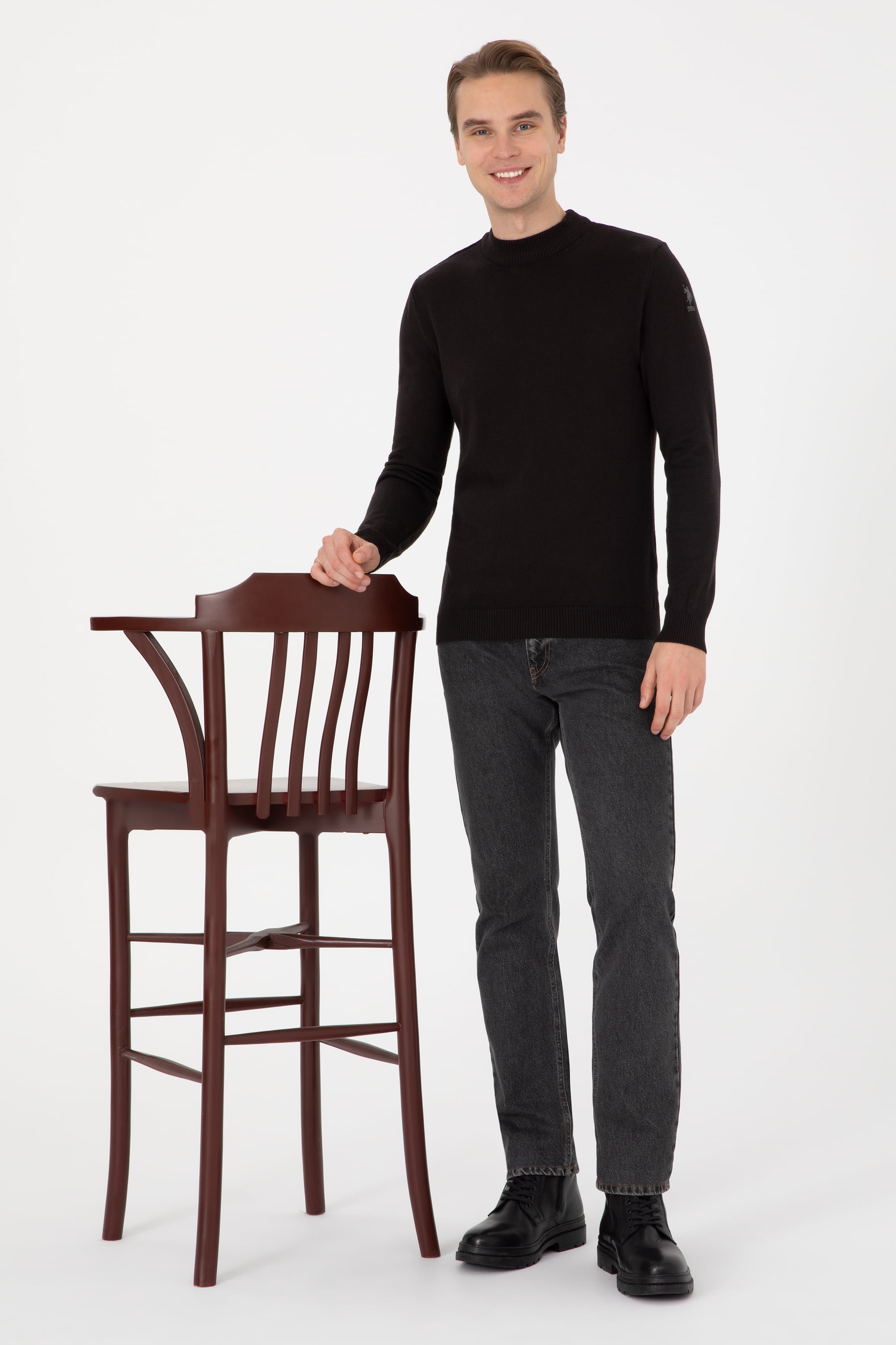 Erkek Slim Fit Polo Yaka Siyah Basic Kazak