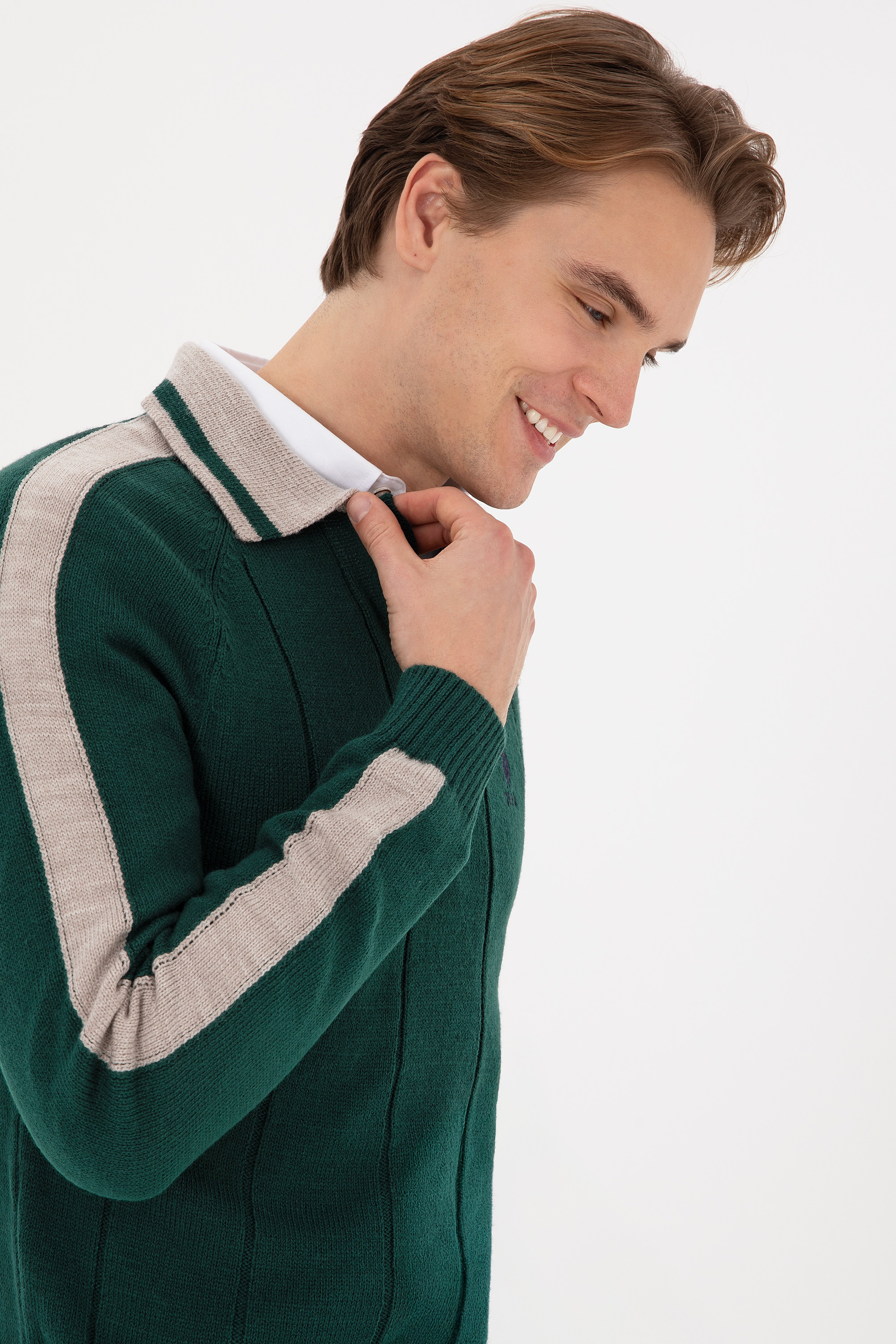Erkek Regular Fit Polo Yaka Koyu Yeşil Kazak - Image 2