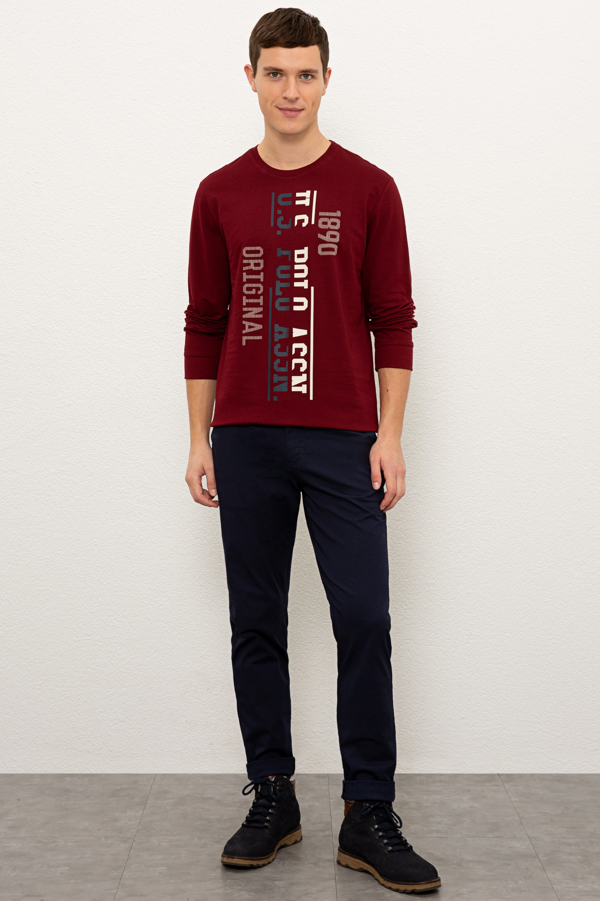 Erkek Bordo Bisiklet Yaka Sweatshirt - 50225383027