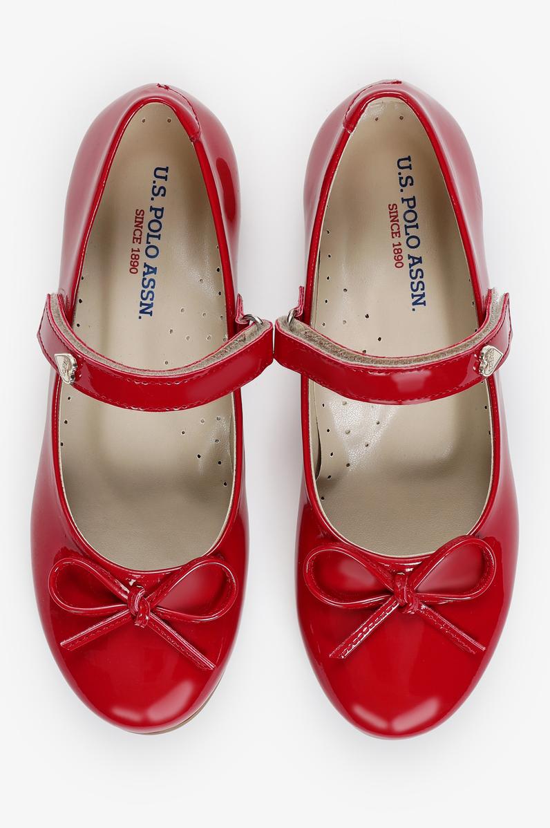 Kız Çocuk Kırmızı Ayakkabı