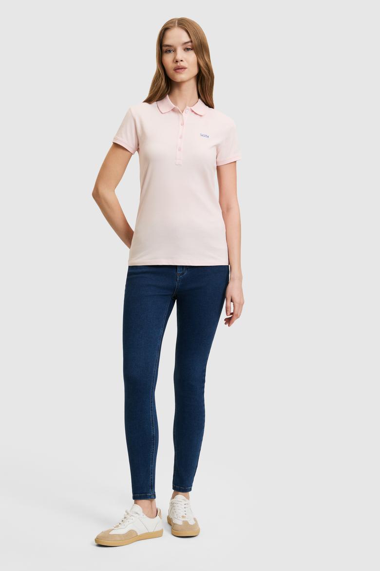 Kadın Açık Pembe Polo Yaka Düğme Detaylı Basic Tişört - 50323461224
