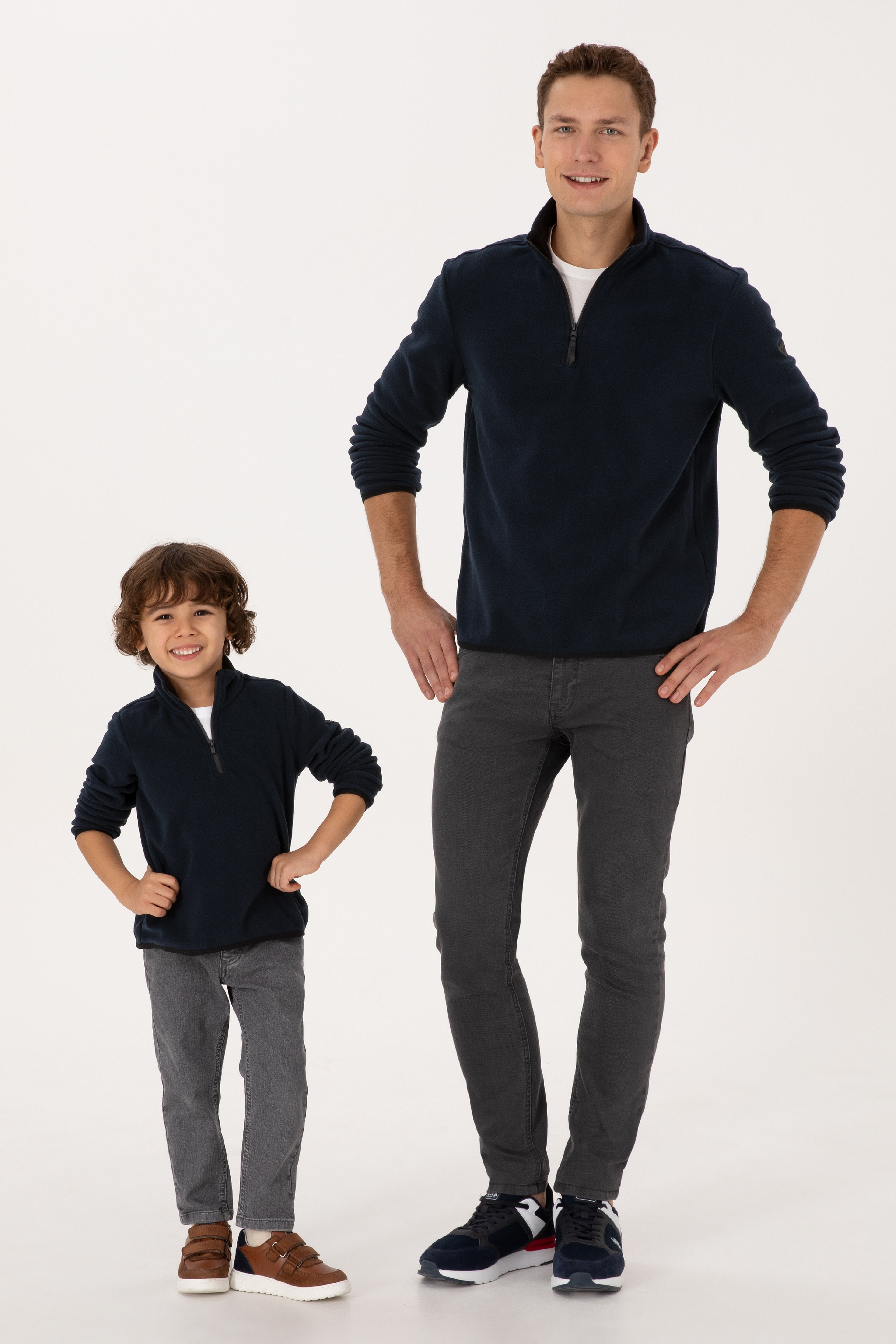 Erkek Çocuk Lacivert Yarım Fermuarlı Polar Sweatshirt