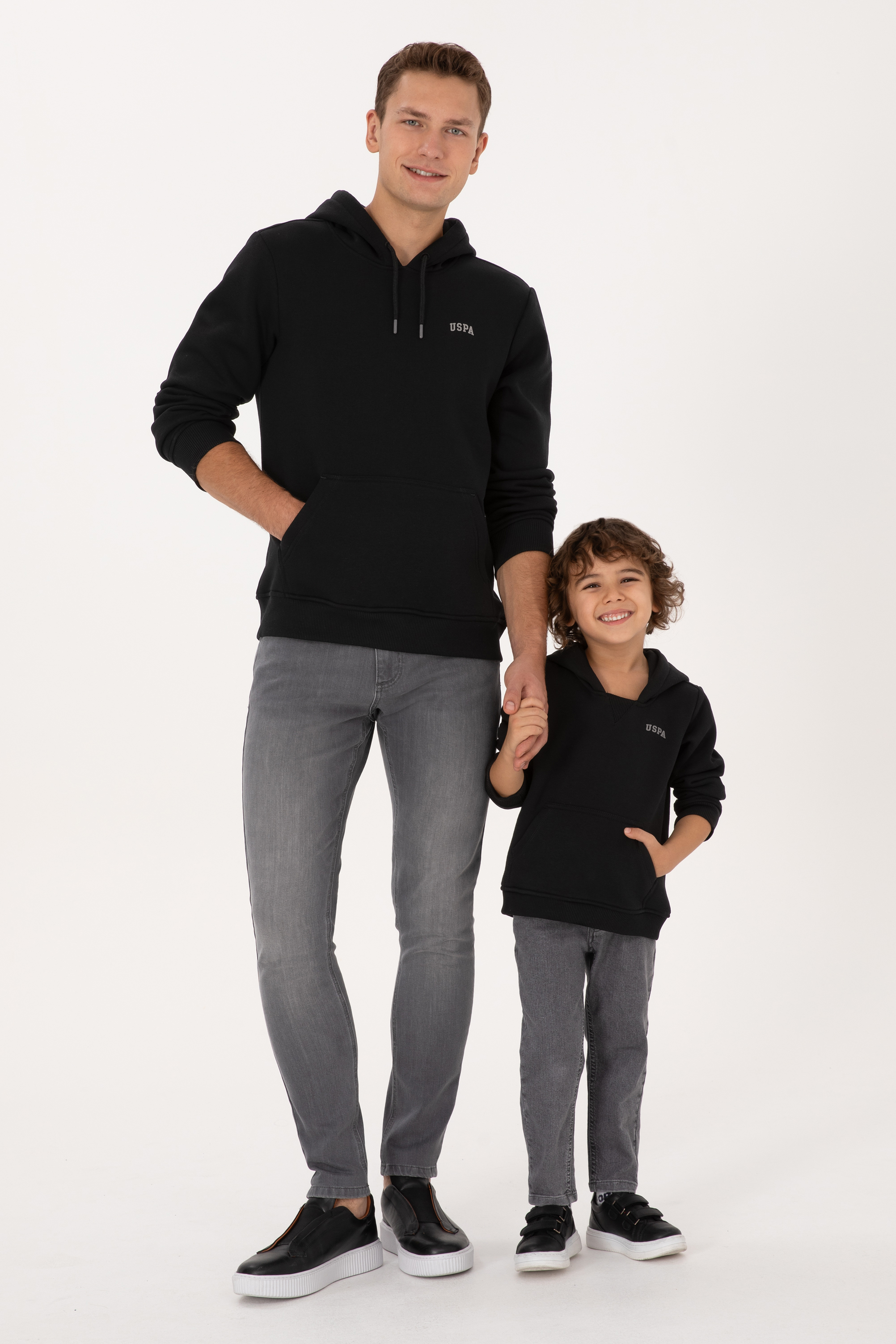 Erkek Regular Fit Kapüşonlu Şardonlu Siyah Basic Sweatshirt - Image 4