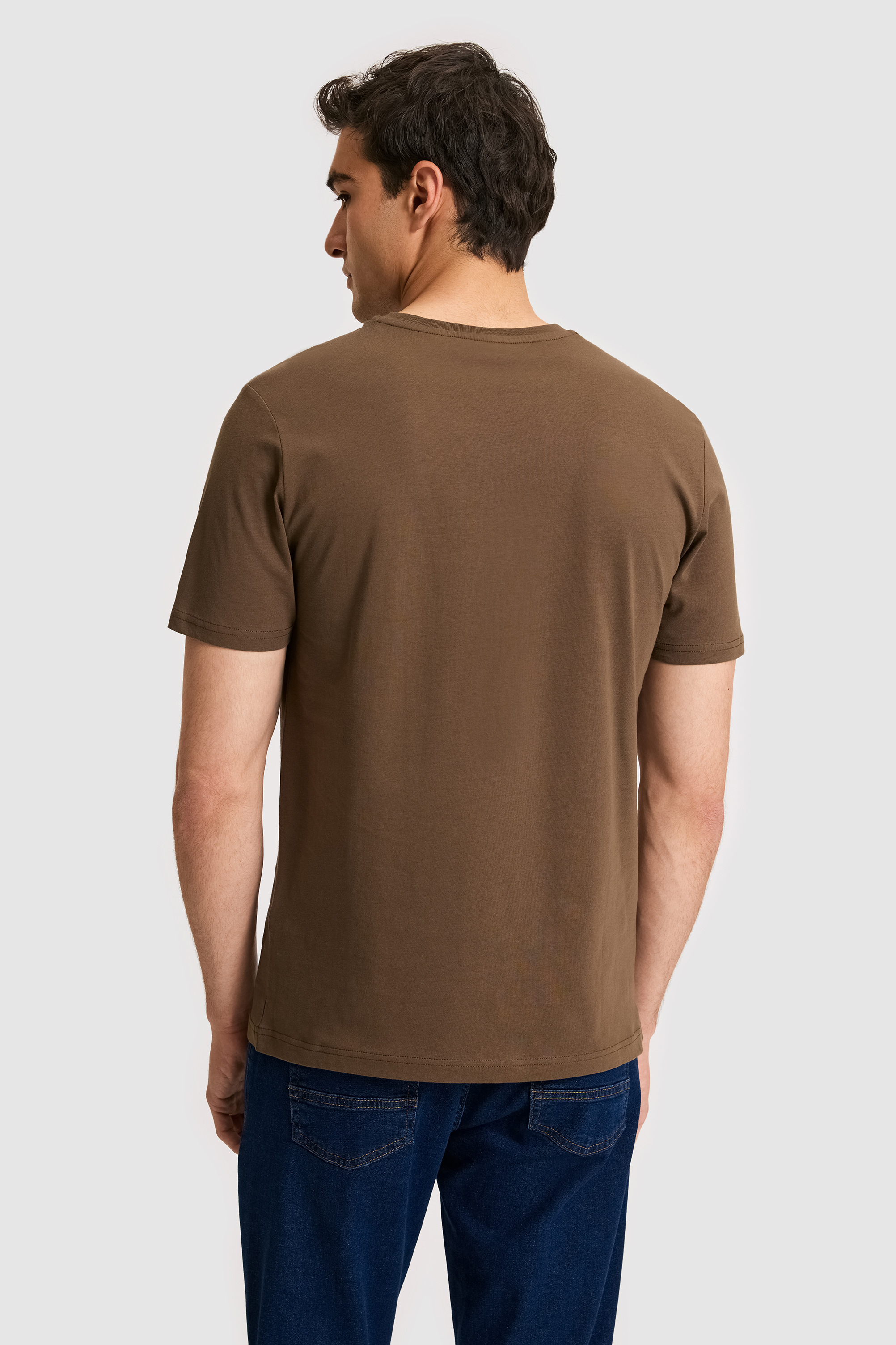 Erkek Regular Fit V Yaka Kahverengi Basic Tişört - 50326944133