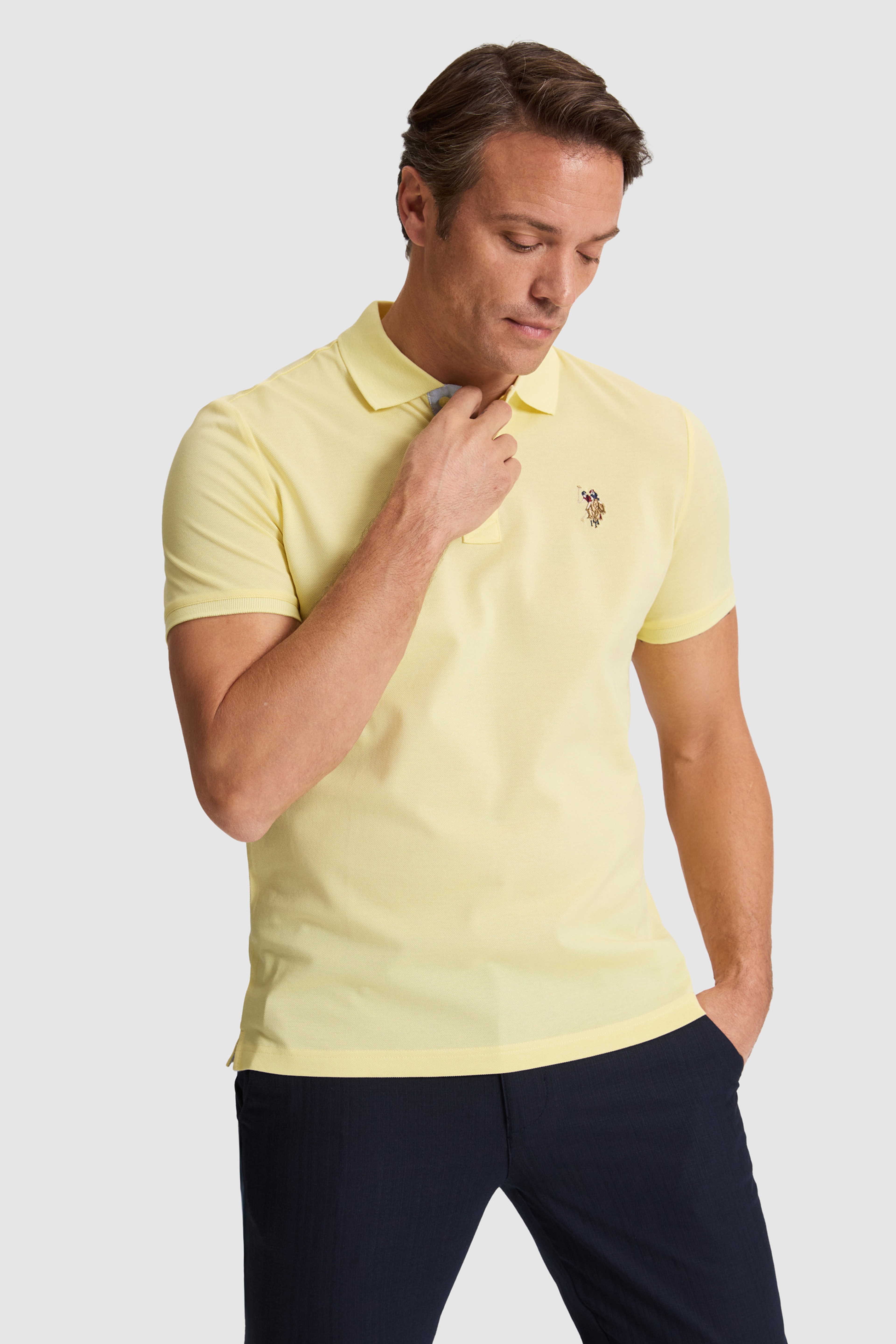 Erkek Açık Sarı Regular Fit Polo Yaka Basic Tişört