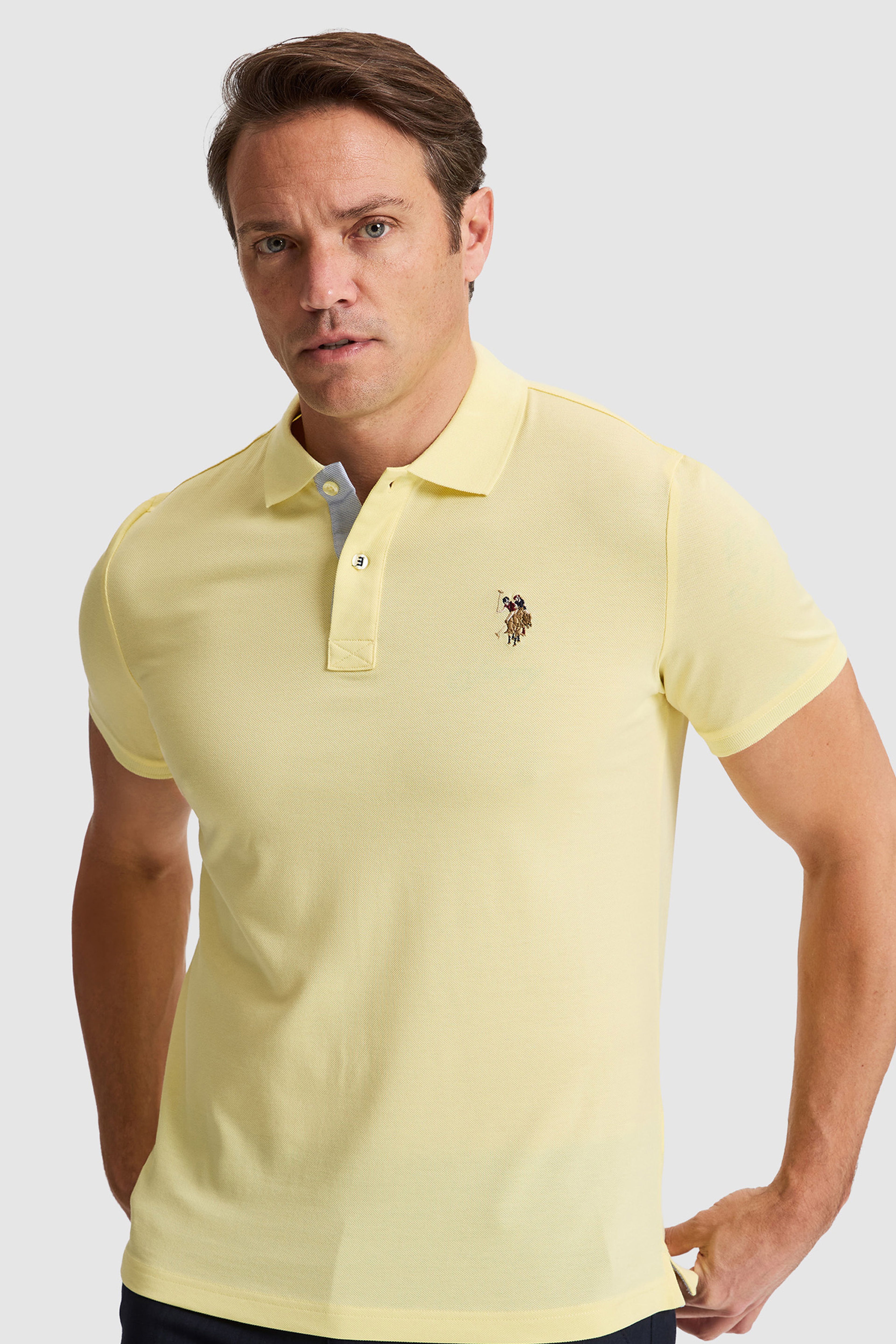 Erkek Açık Sarı Regular Fit Polo Yaka Basic Tişört - Image 2