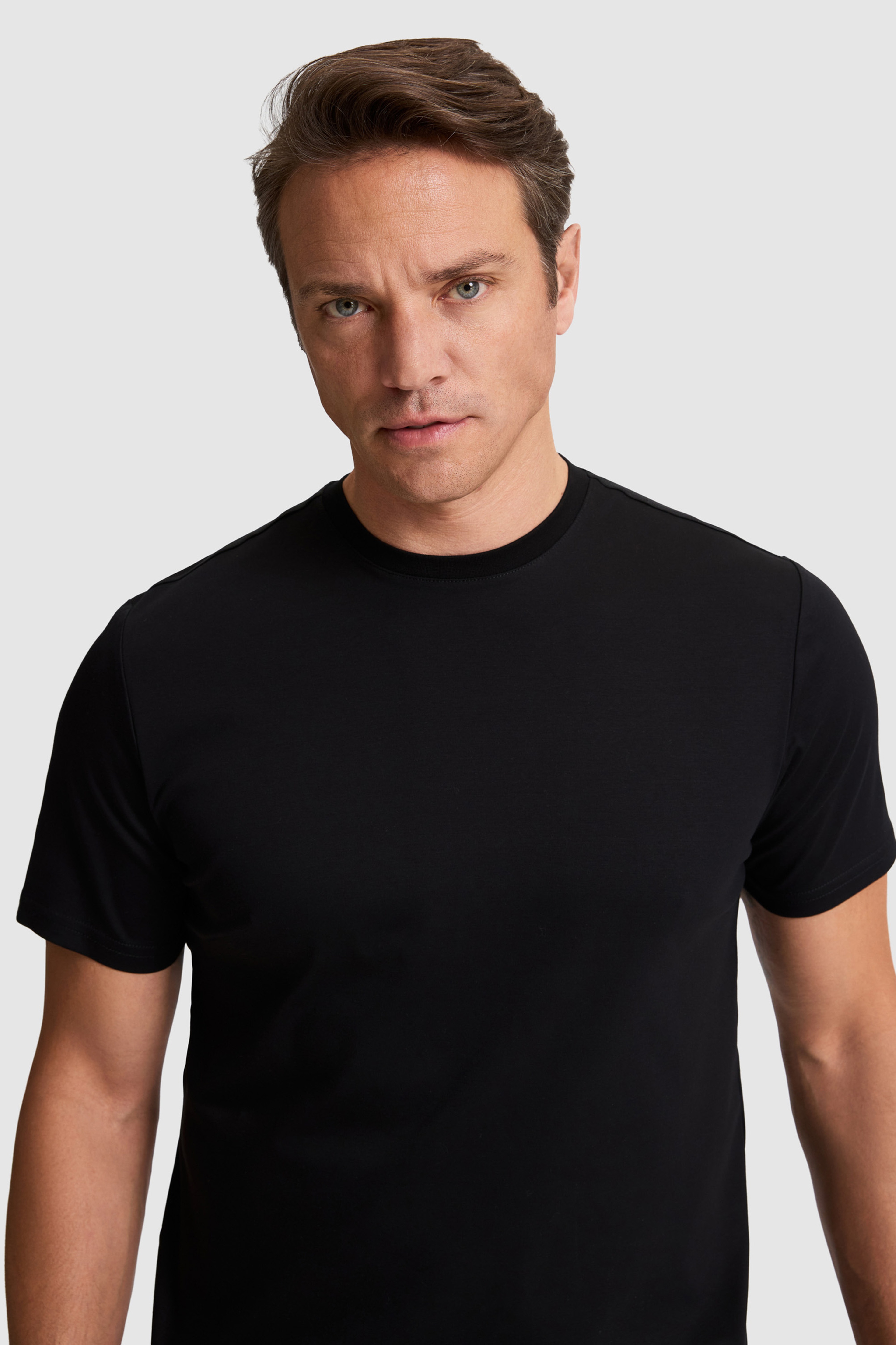 Erkek Siyah Regular Fit Bisiklet Yaka Basic Tişört - Image 2