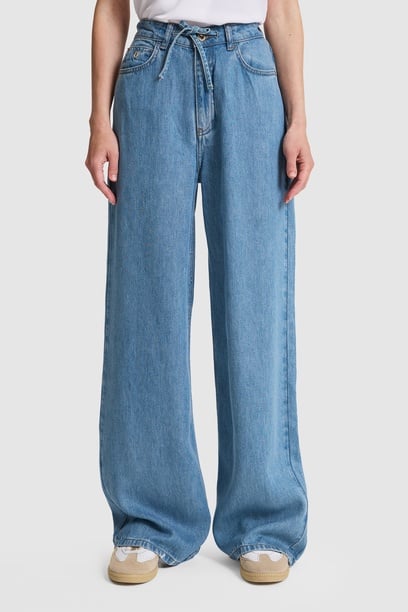 Kadın Açık Mavi Jean Pantolon