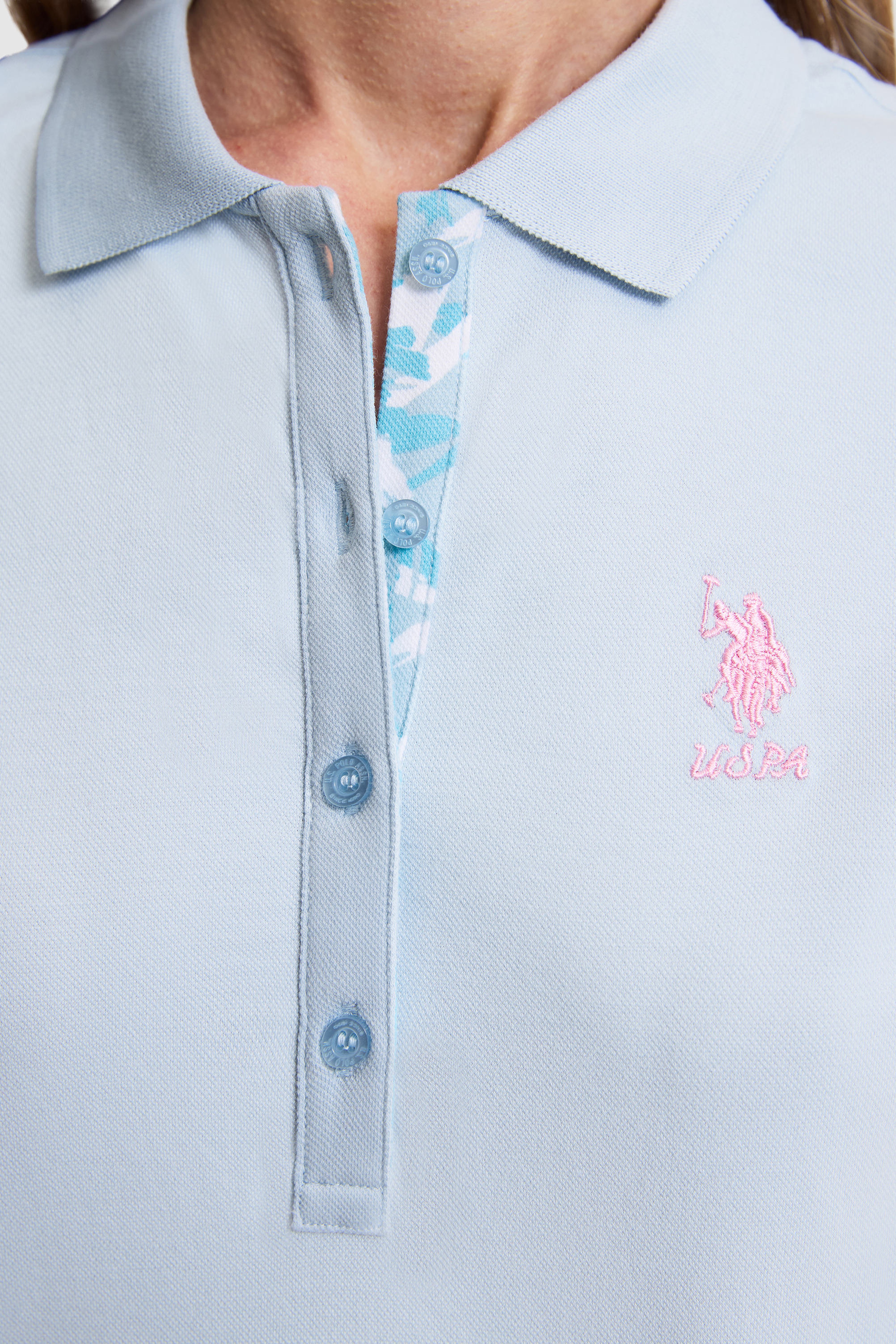 Kadın Açık Mavi Polo Yaka Basic Tişört - Image 6
