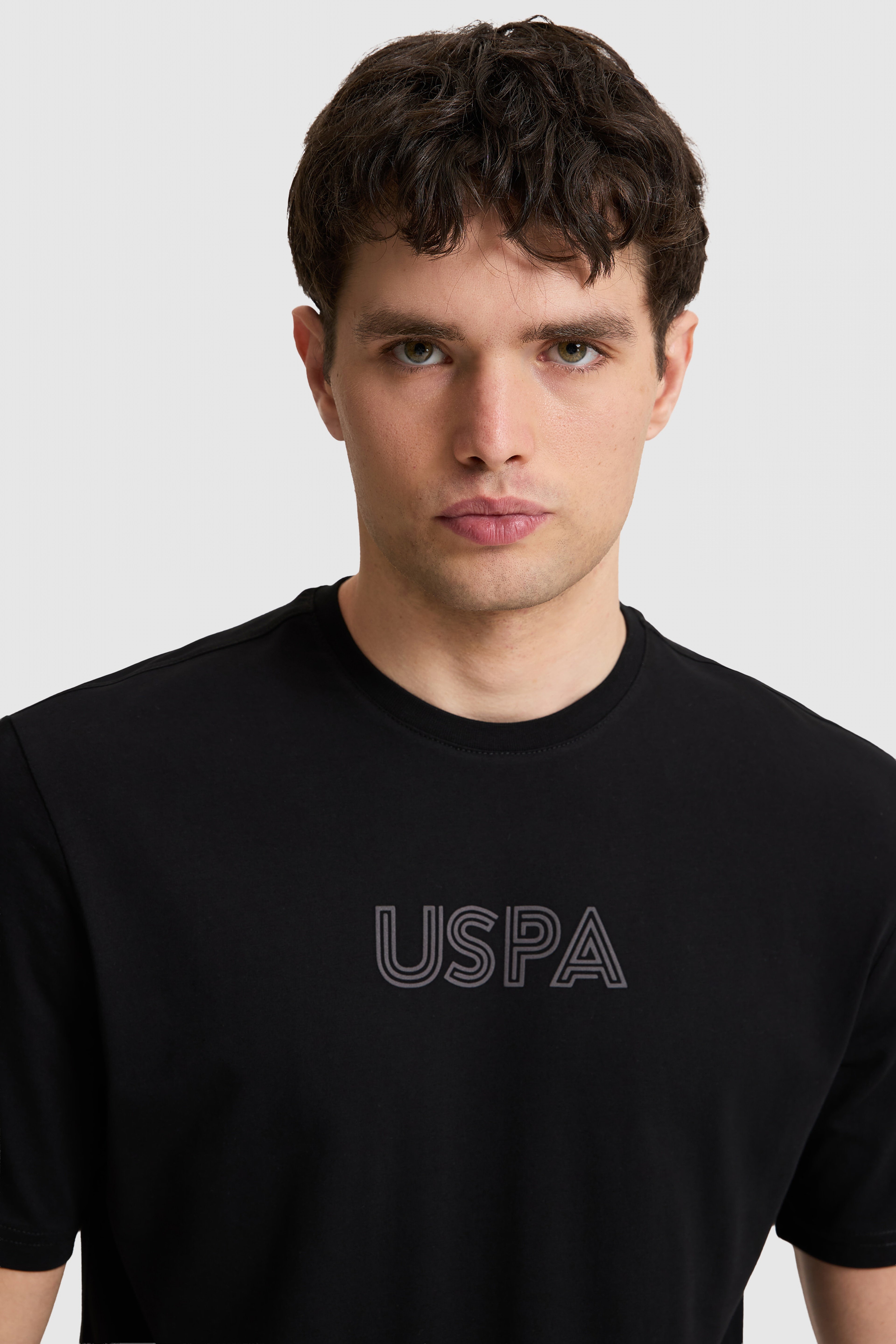 Erkek Regular Fit Bisiklet Yaka Siyah Basic Tişört