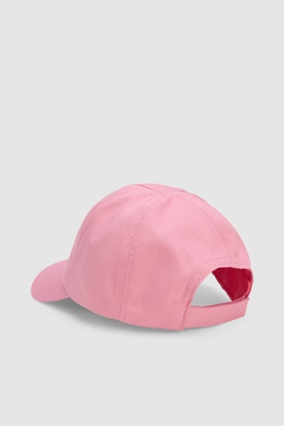 Kadın Pembe Şapka