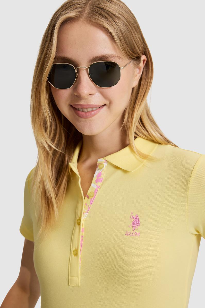 Kadın Açık Sarı Polo Yaka Basic Tişört
