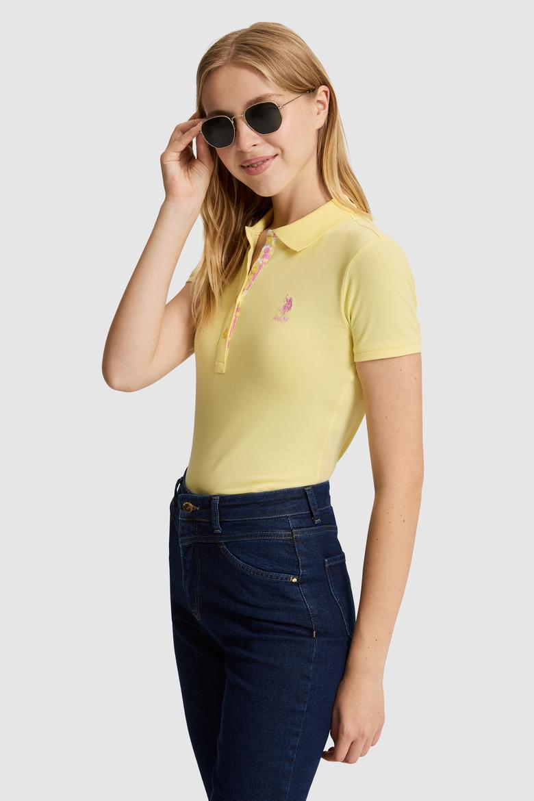 Kadın Açık Sarı Polo Yaka Basic Tişört - 50321798013