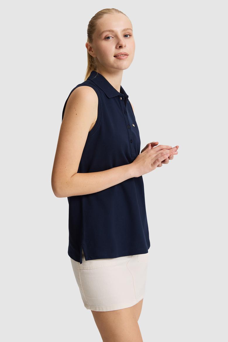 Kadın Lacivert Polo Yaka Düğme Detaylı Tişört - 50323574010