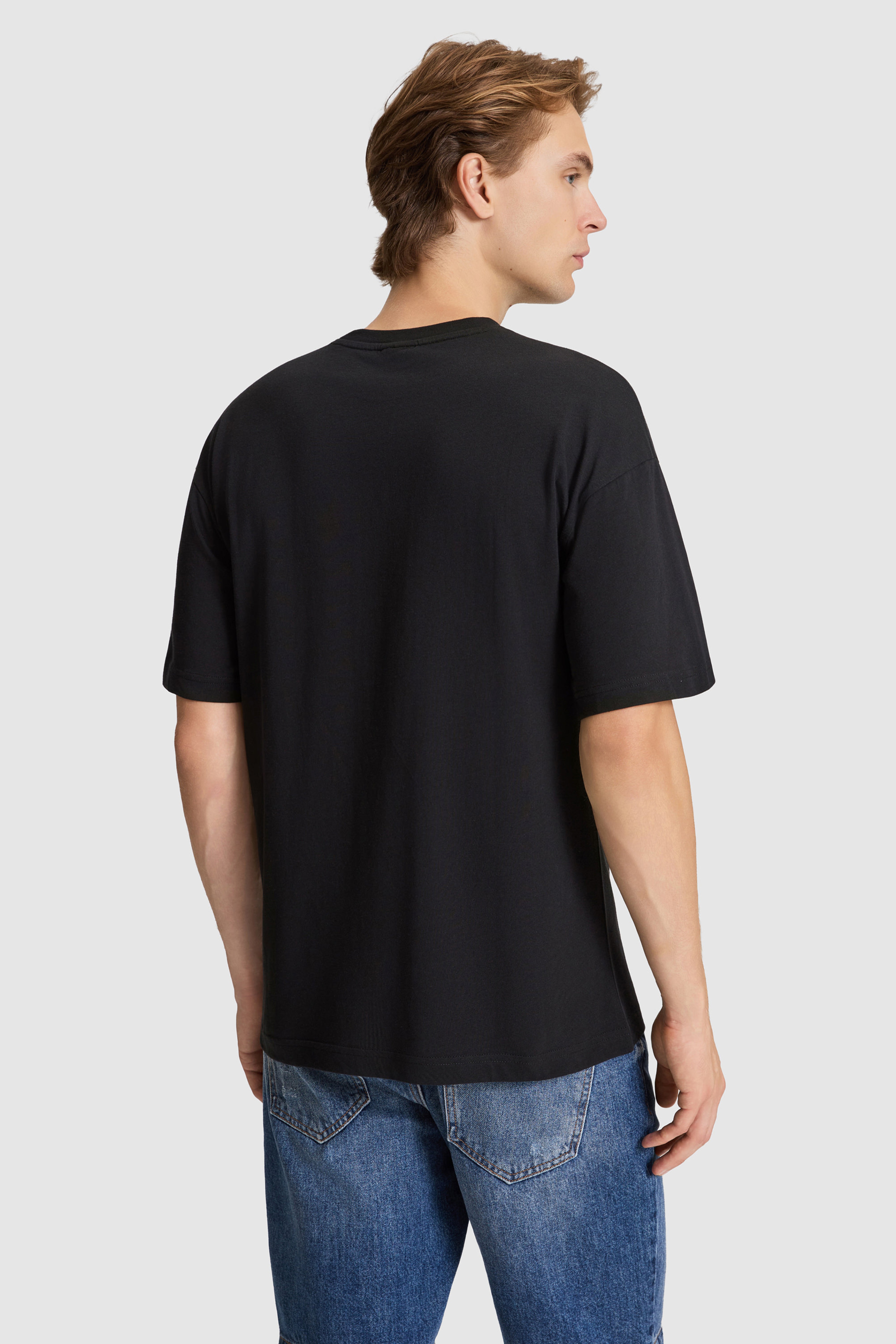 Erkek Siyah Comfort Fit Bisiklet Yaka Tişört - Image 6