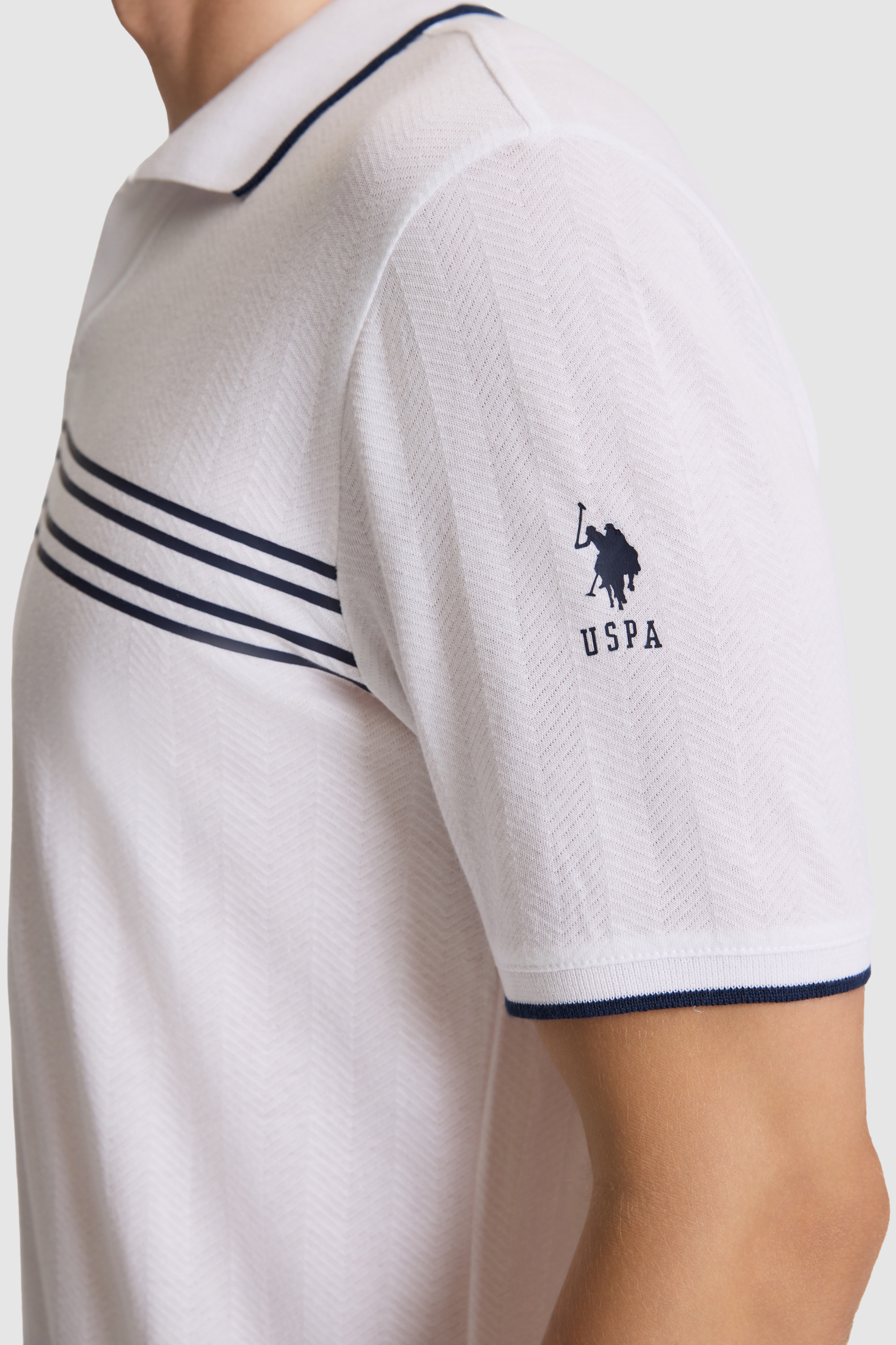 Erkek Beyaz Regular Fit Polo Yaka Tişört