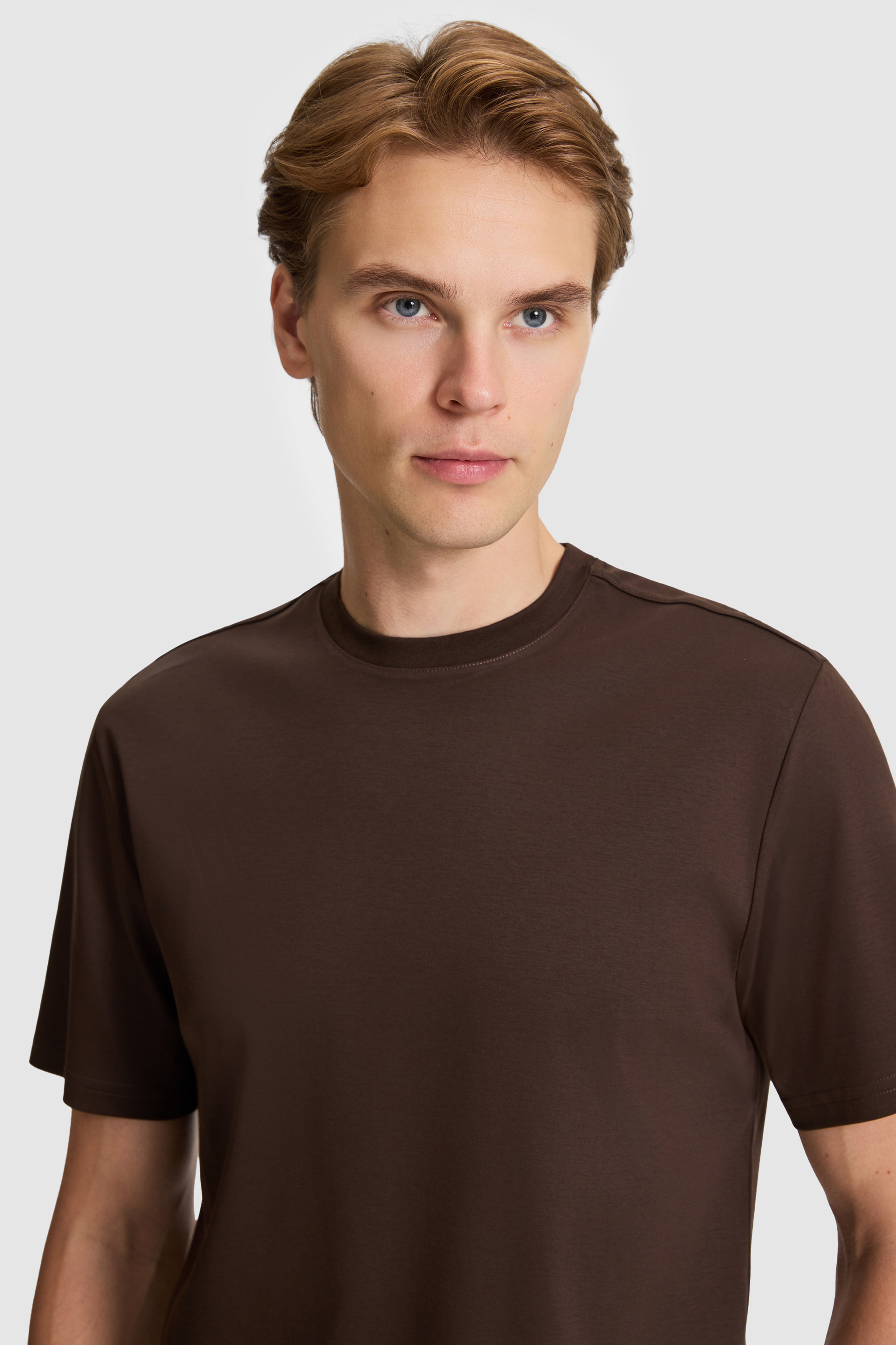 Erkek Kahverengi Regular Fit Bisiklet Yaka Basic Tişört