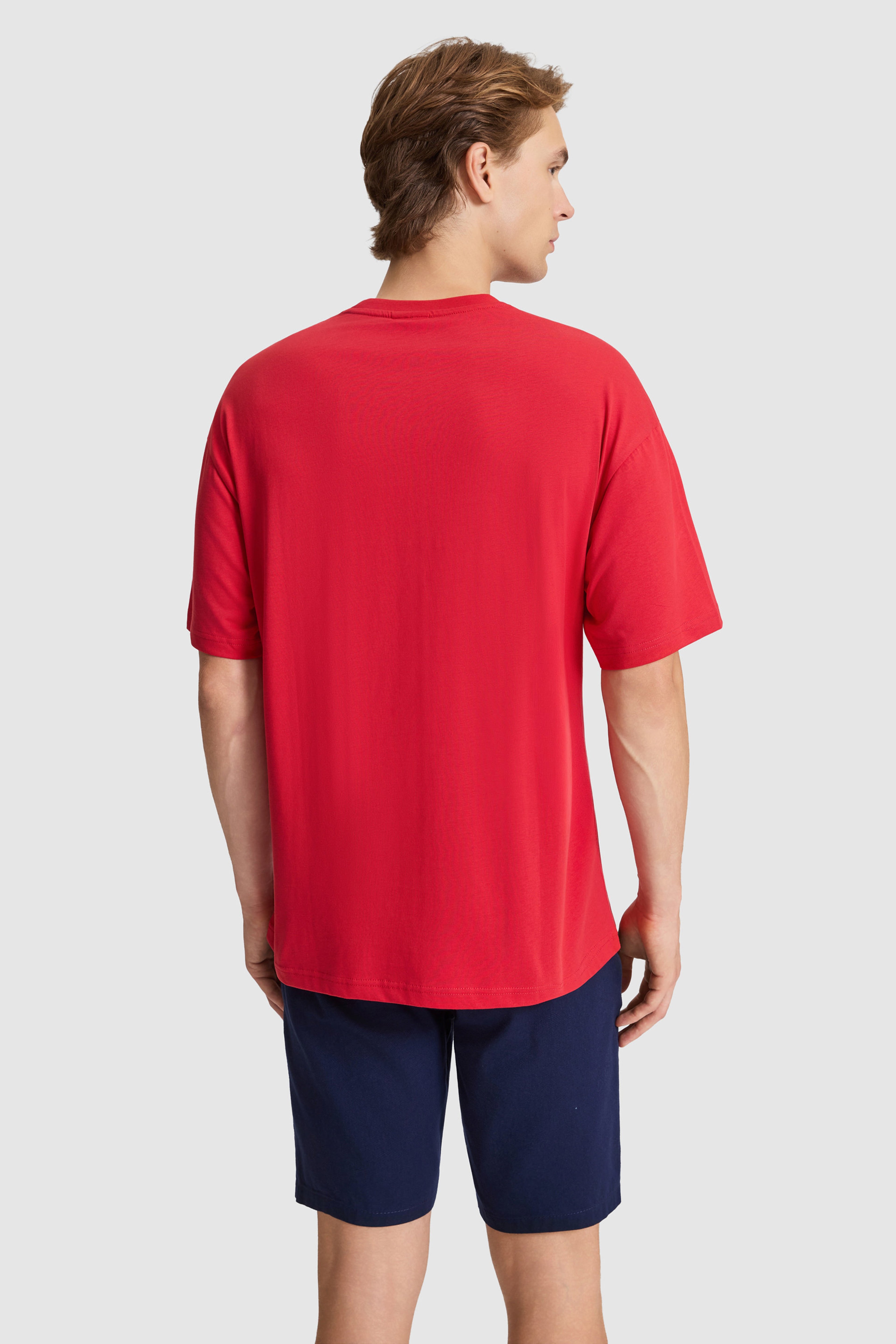 Erkek Kırmızı Oversize Fit Bisiklet Yaka Tişört