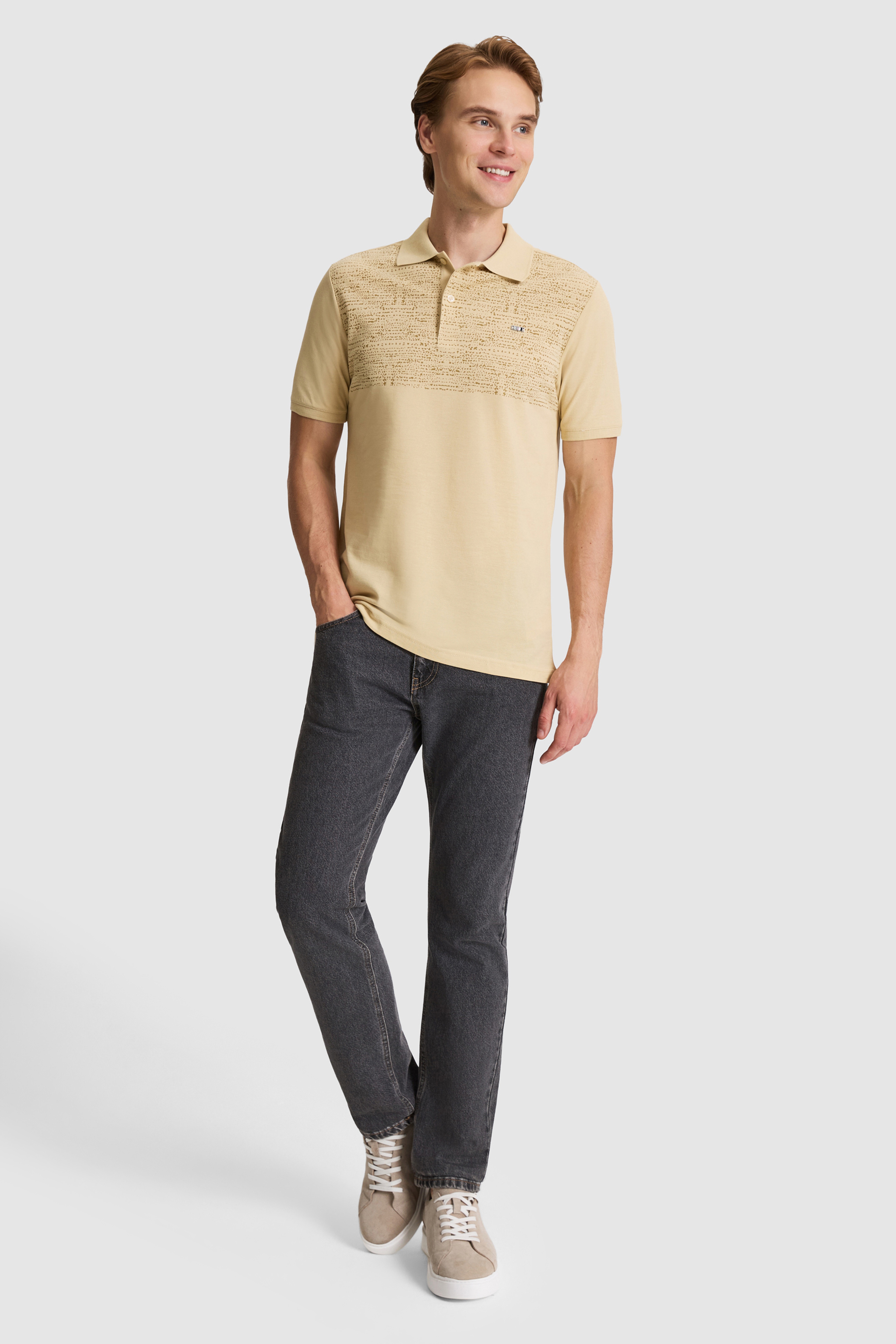 Erkek Bej Regular Fit Polo Yaka Tişört - Image 4