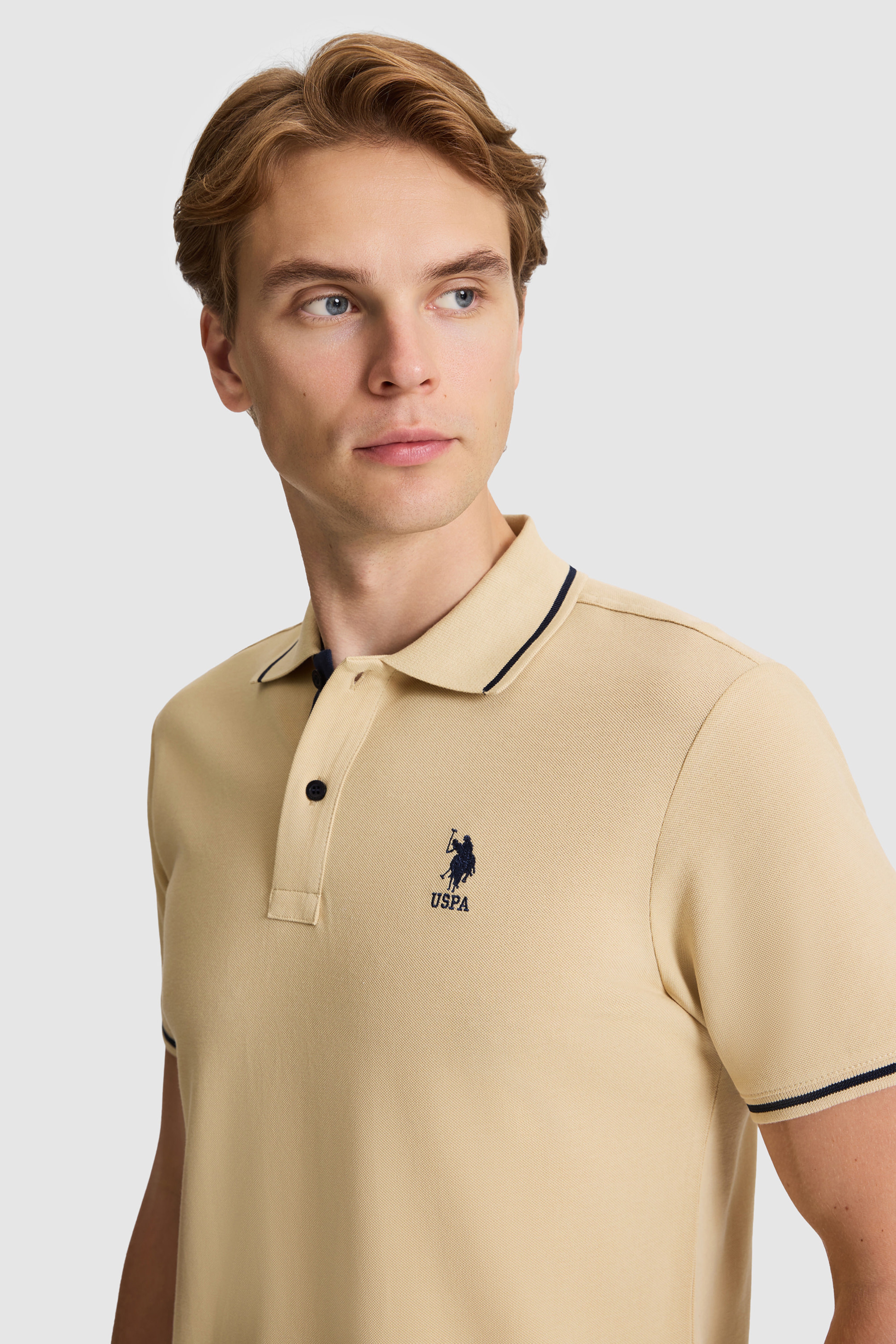 Erkek Bej Slim Fit Polo Yaka Basic Tişört - Image 2
