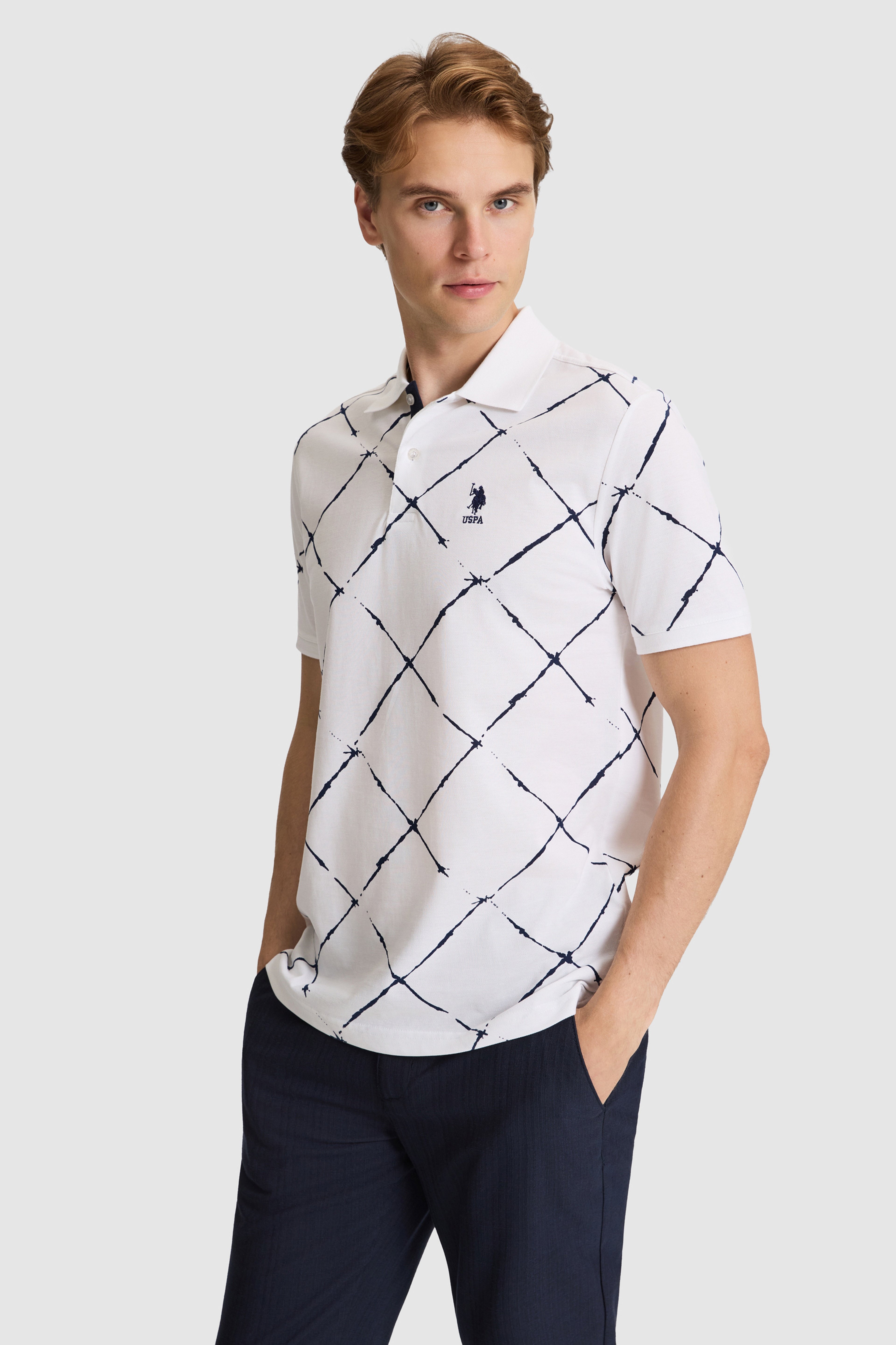 Erkek Beyaz Regular Fit Polo Yaka Tişört