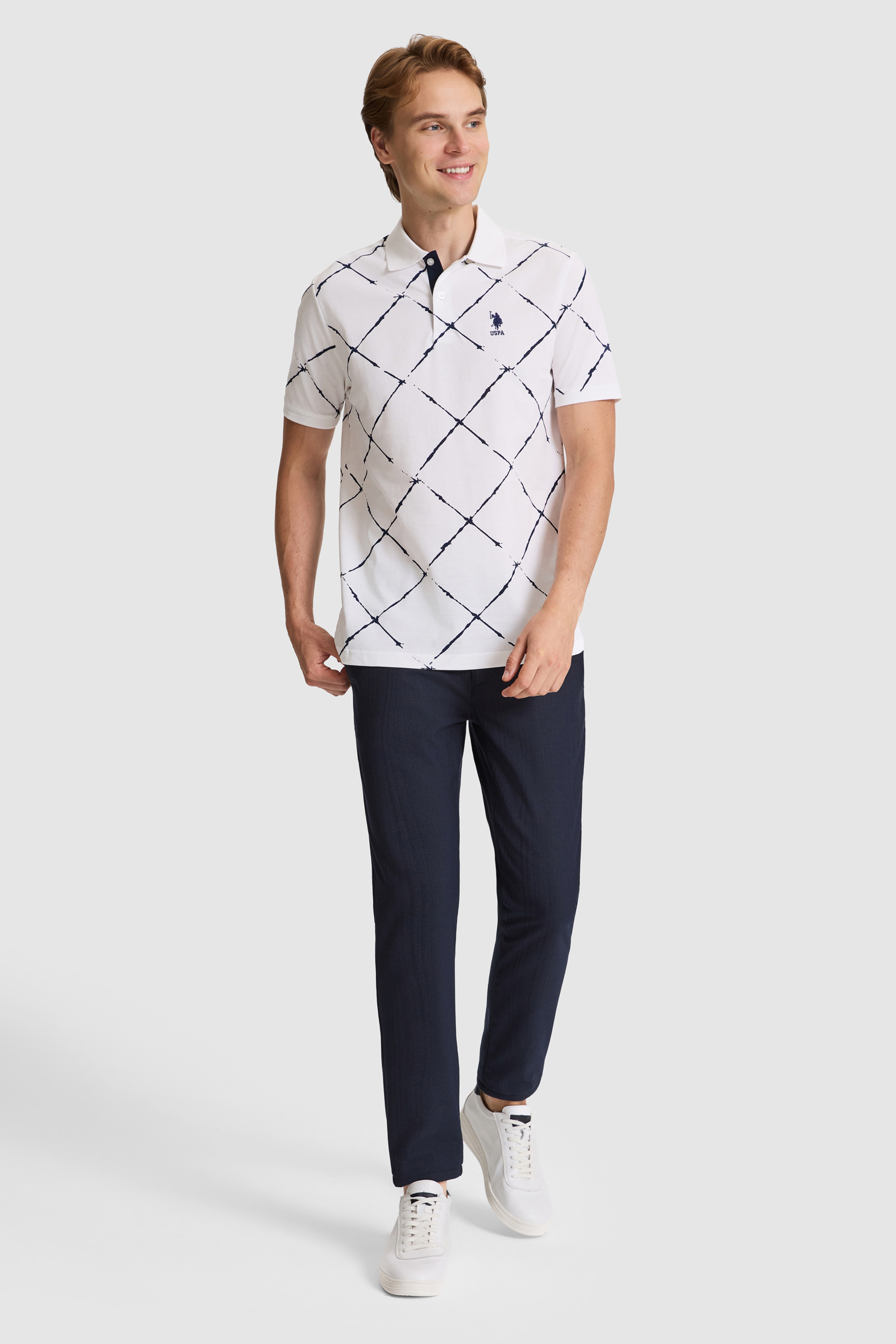 Erkek Beyaz Regular Fit Polo Yaka Tişört - Image 4