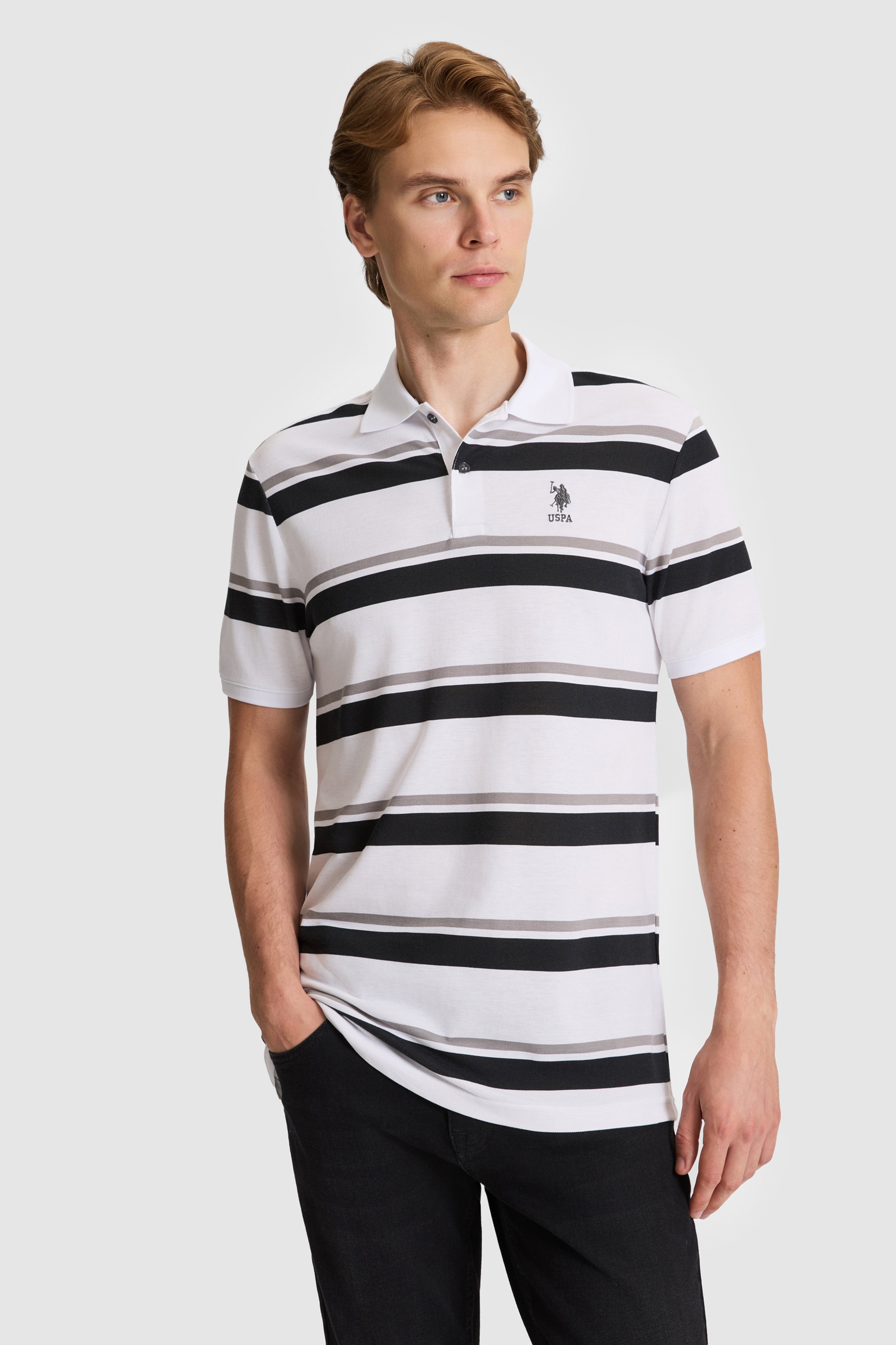 Erkek Siyah Regular Fit Polo Yaka Tişört - Image 1
