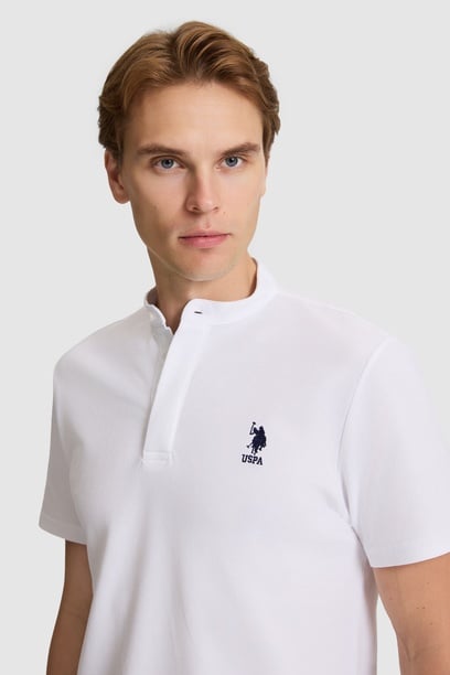 Erkek Beyaz Regular Fit Hakim Yaka Tişört