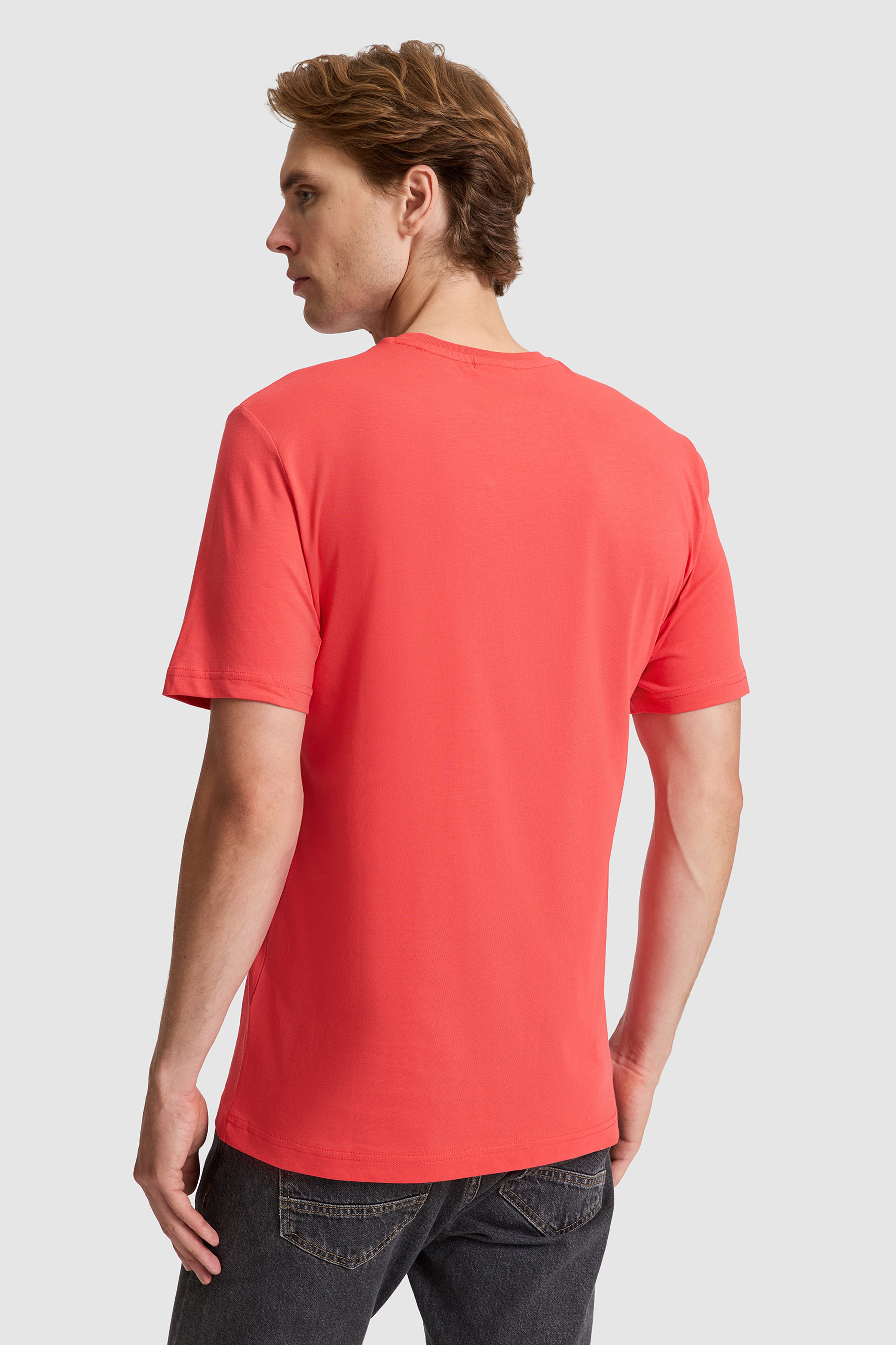 Erkek Kırmızı Regular Fit Bisiklet Yaka Basic Tişört - Image 5