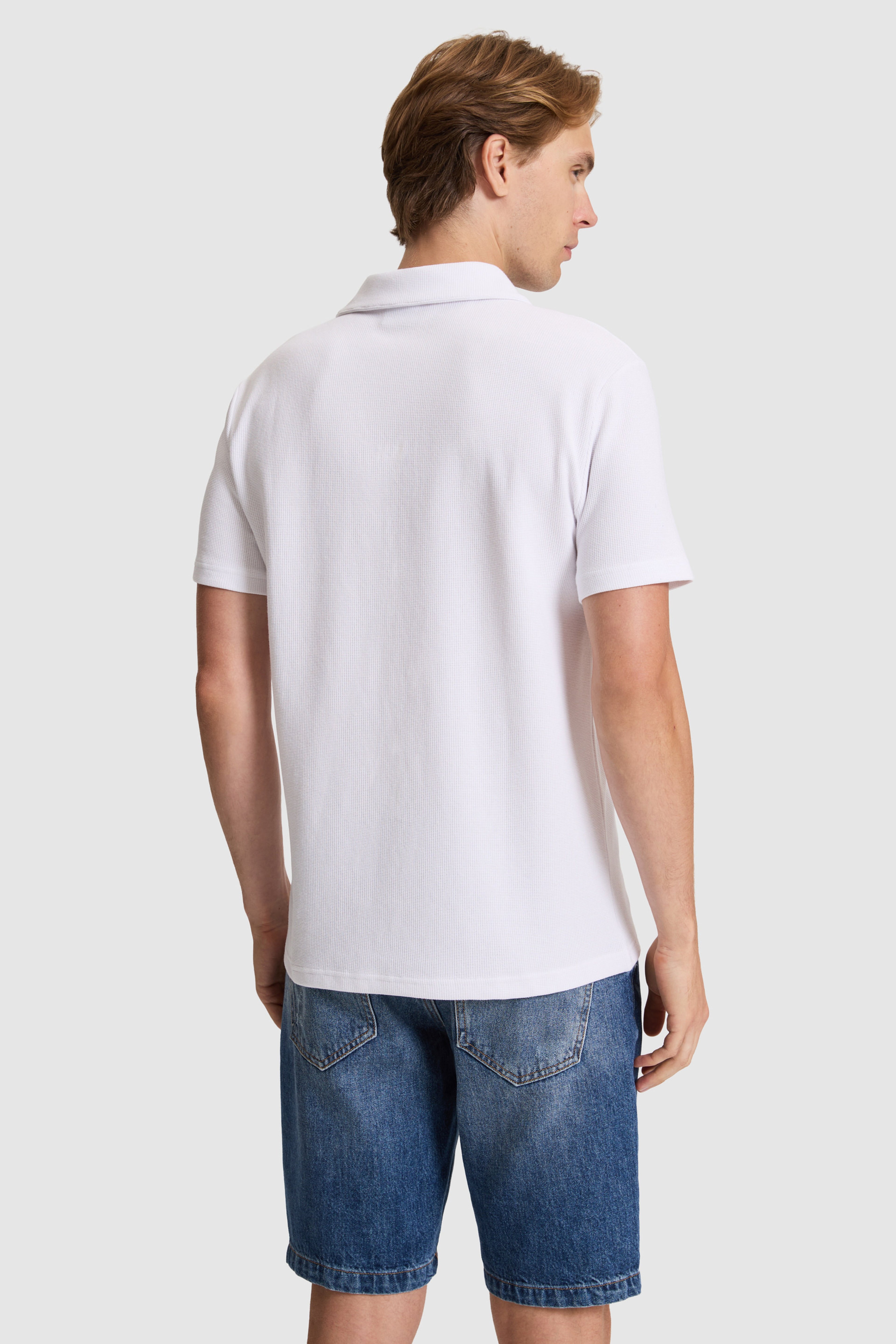 Erkek Beyaz Regular Fit Polo Yaka Tişört