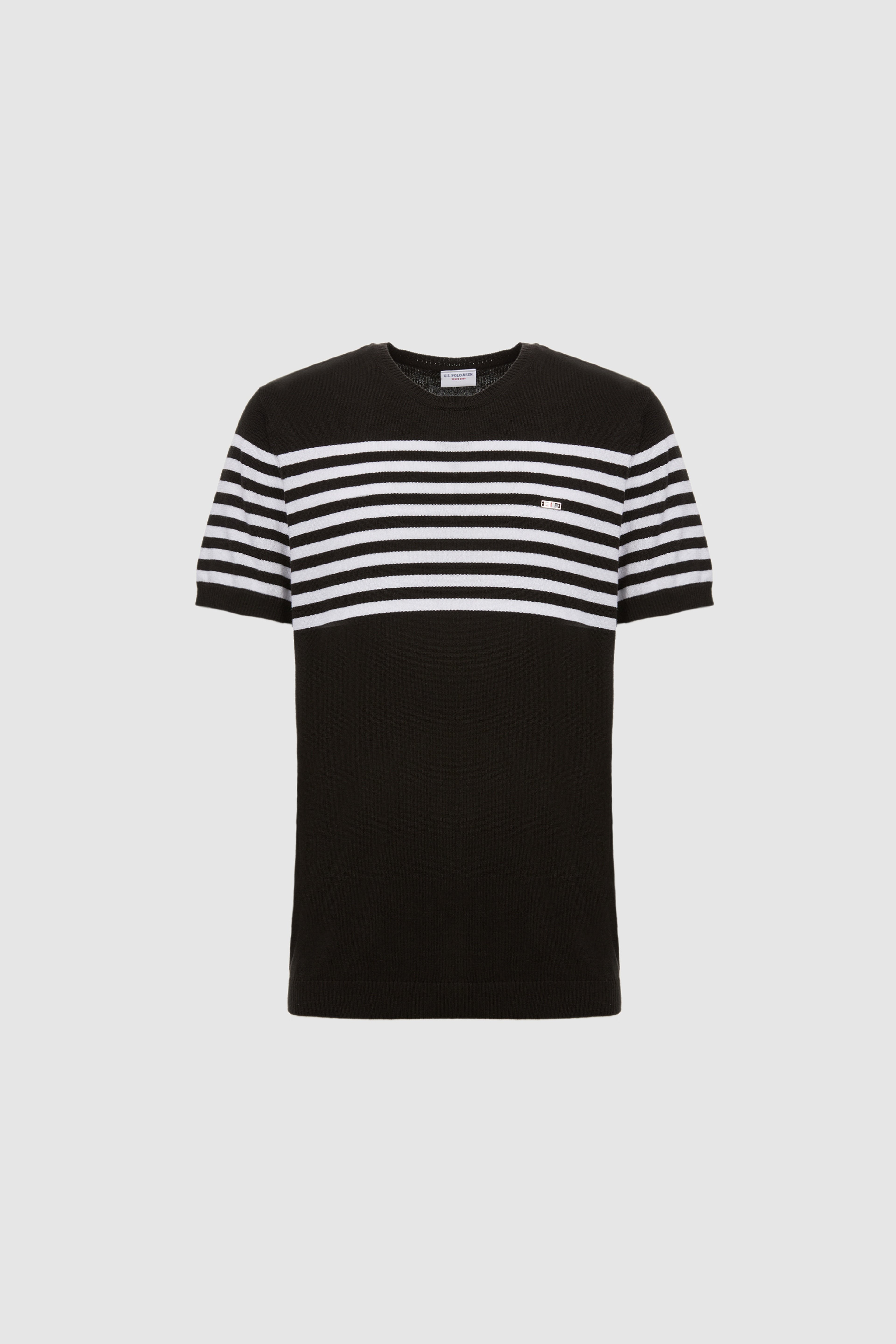Erkek Slim Fit Bisiklet Yaka Siyah Triko Tişört
