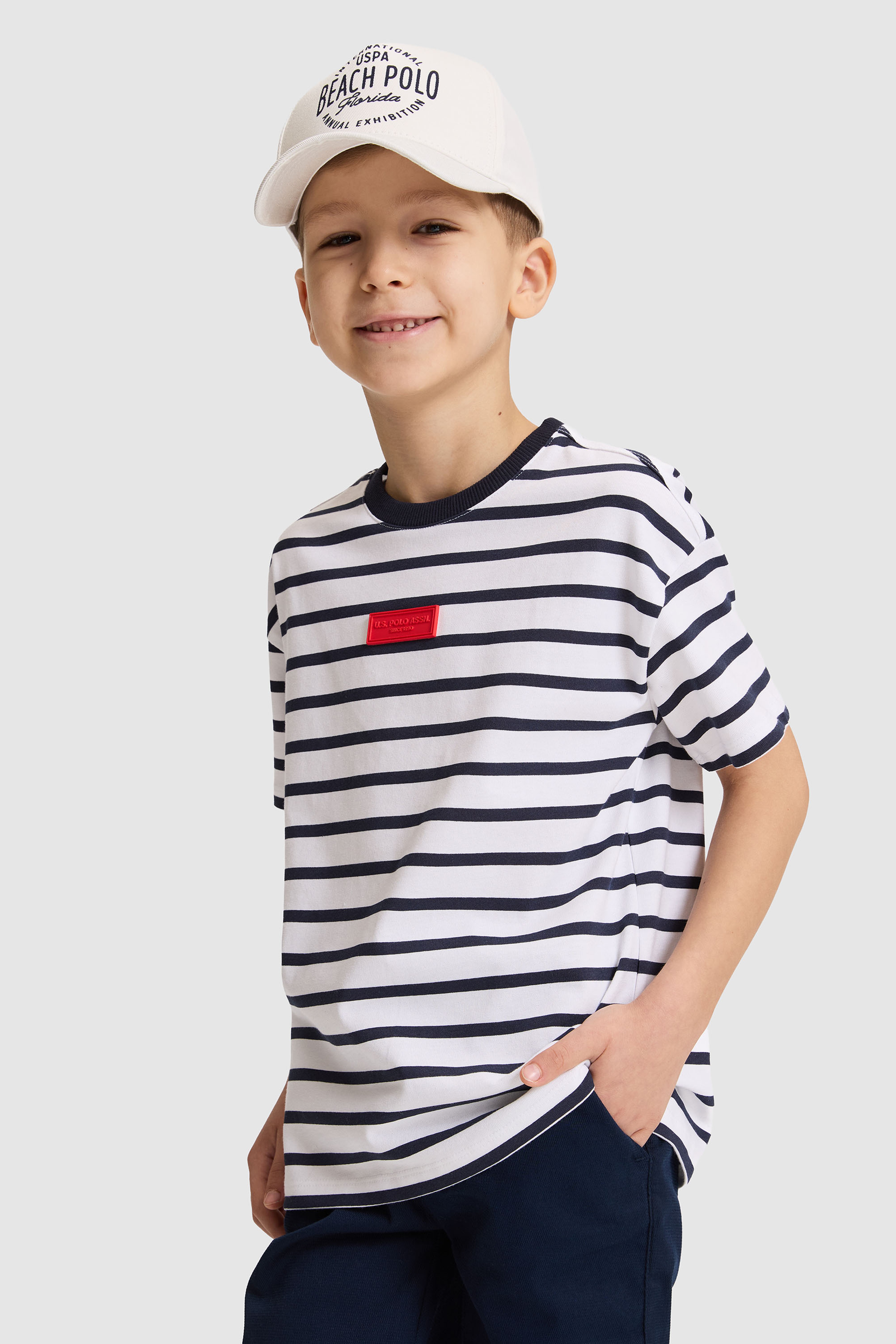Erkek Çocuk Lacivert Bisiklet Yaka Tişört - Image 3