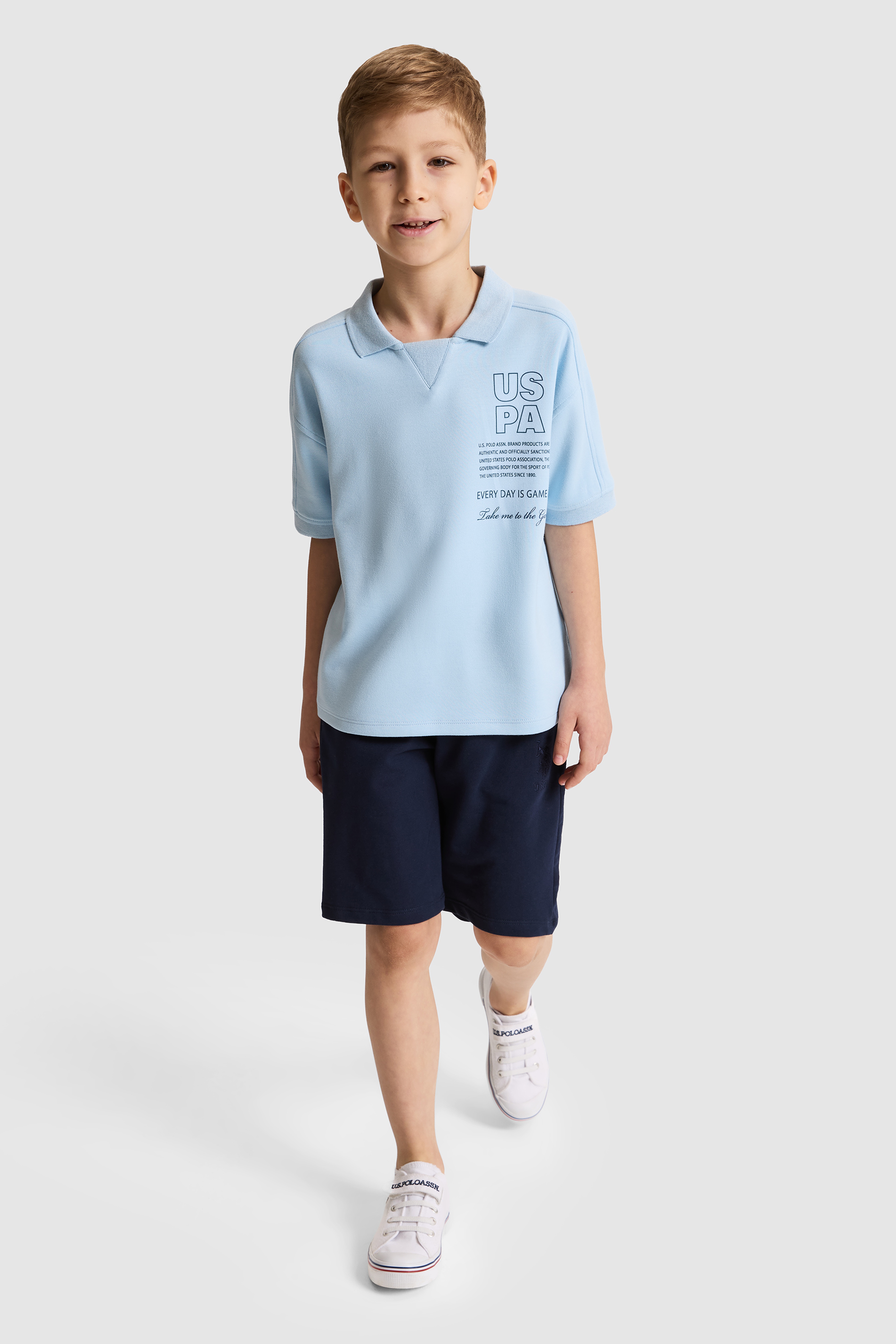 Erkek Çocuk Mavi Polo Yaka Tişört - Image 4