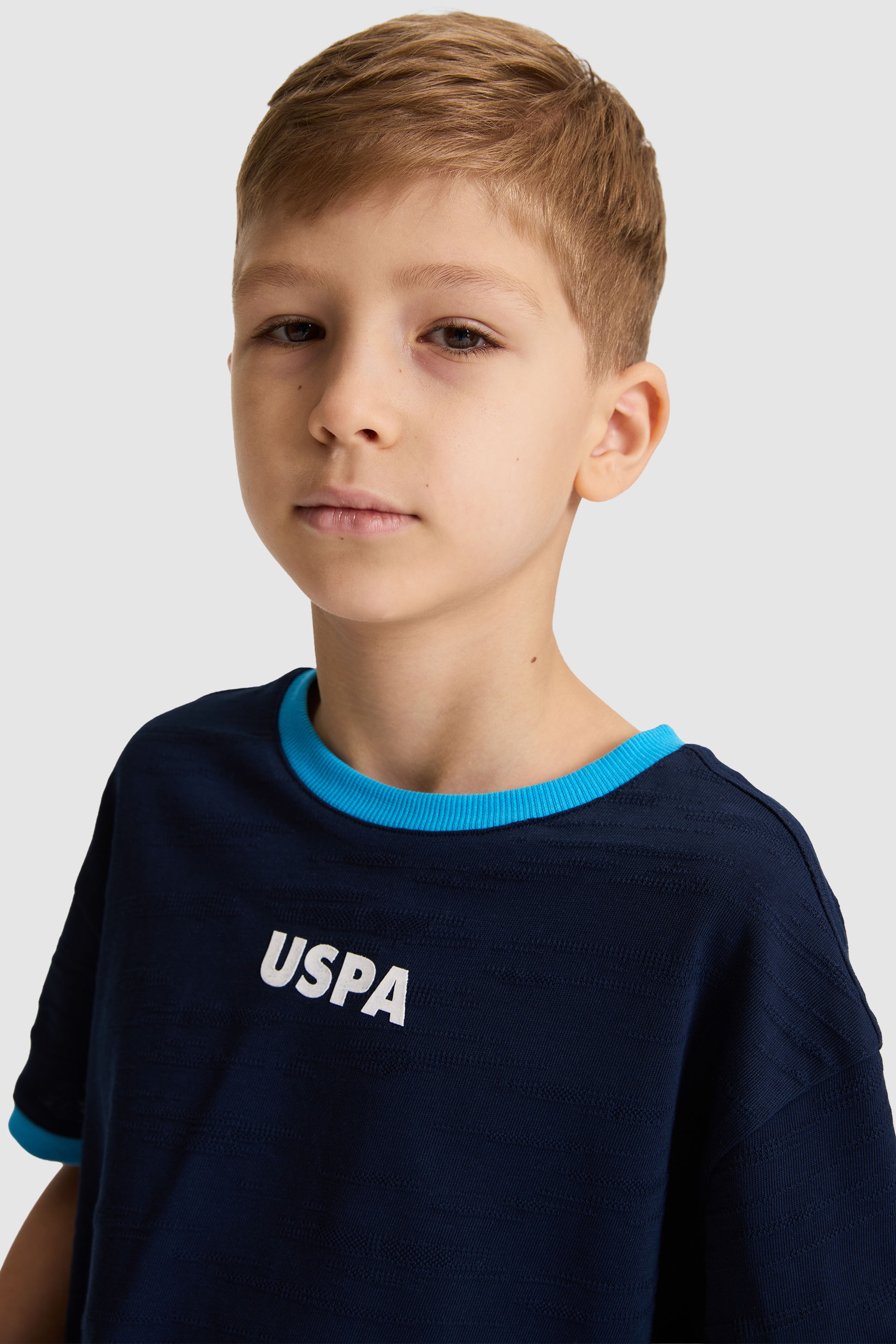 Erkek Çocuk Lacivert Bisiklet Yaka Tişört - Image 2