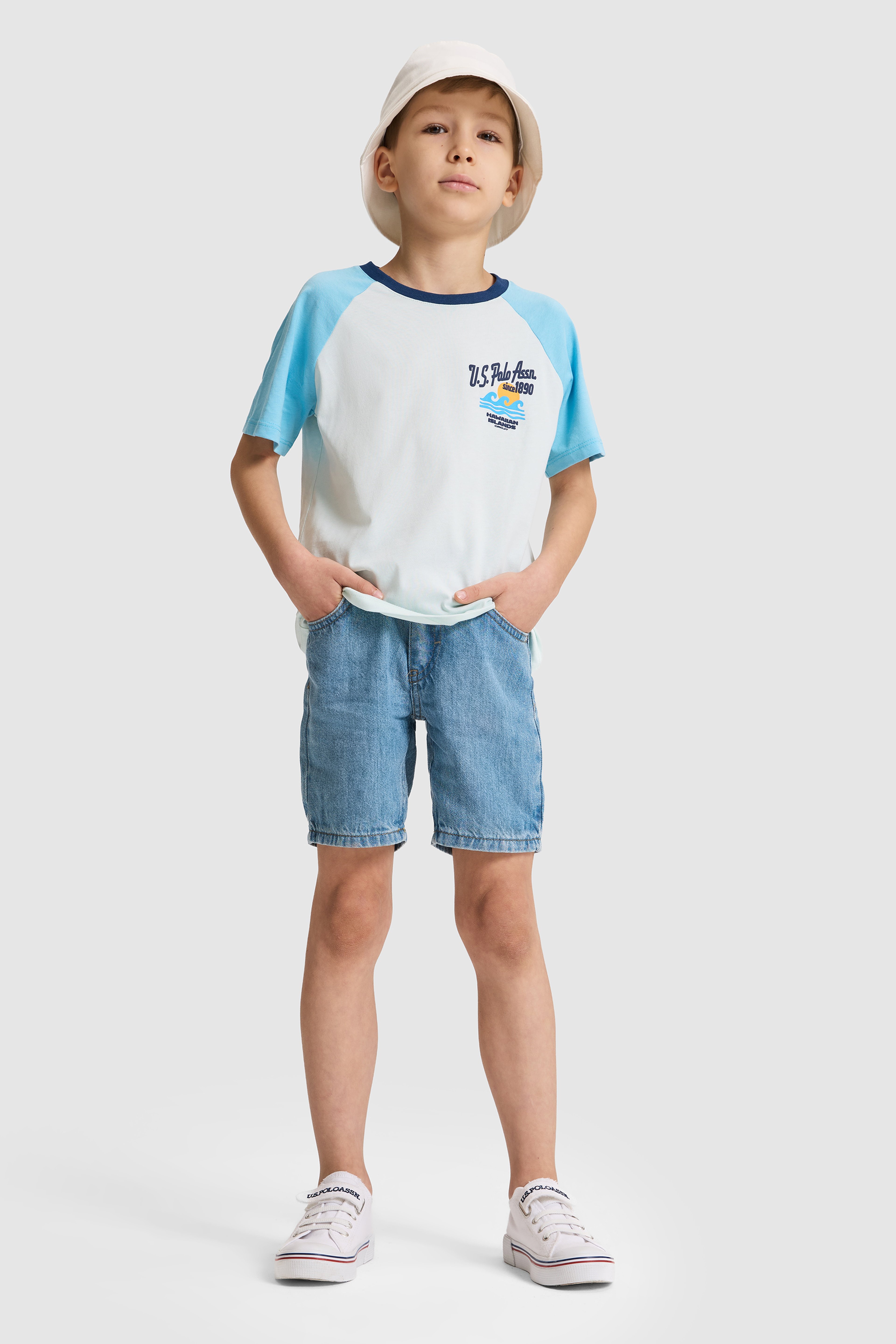 Erkek Çocuk Mavi Jean Şort - Image 1
