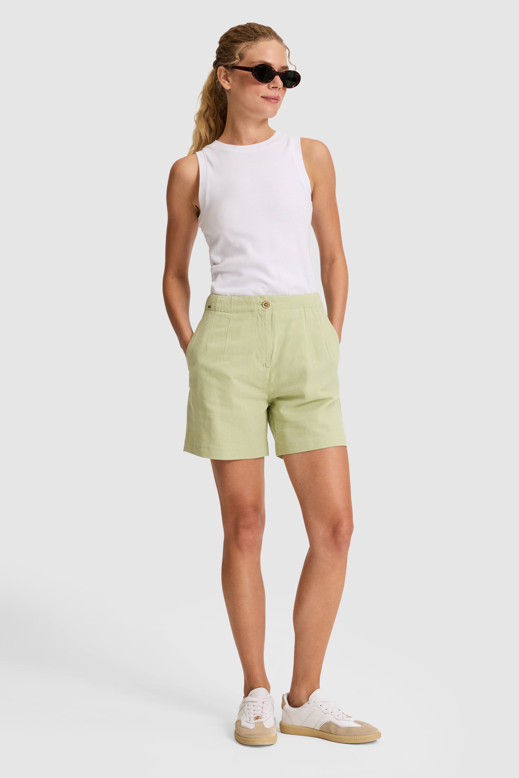 Kadın Yeşil Dokuma Şort