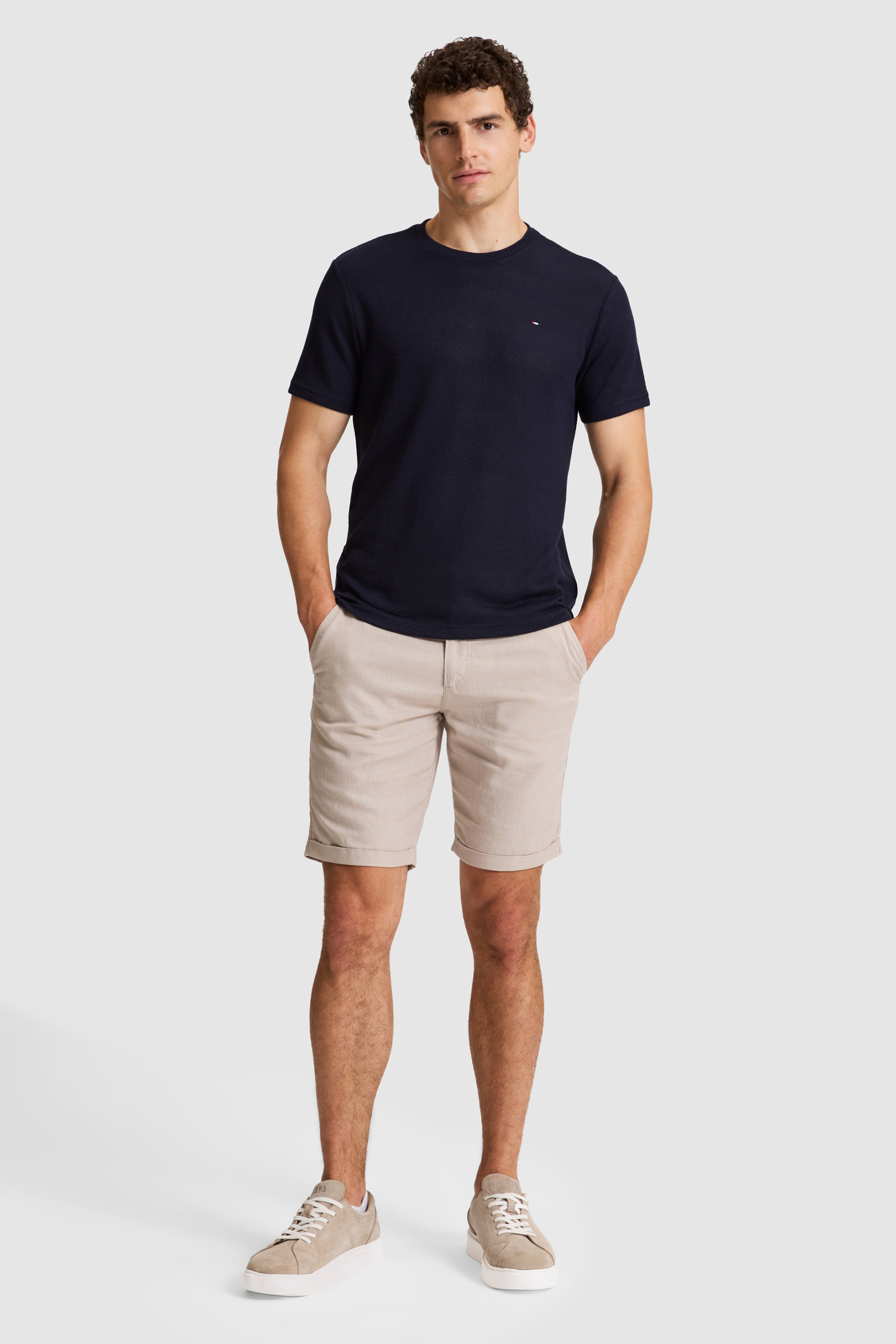 Erkek Siyah Regular Fit Bisiklet Yaka Tişört