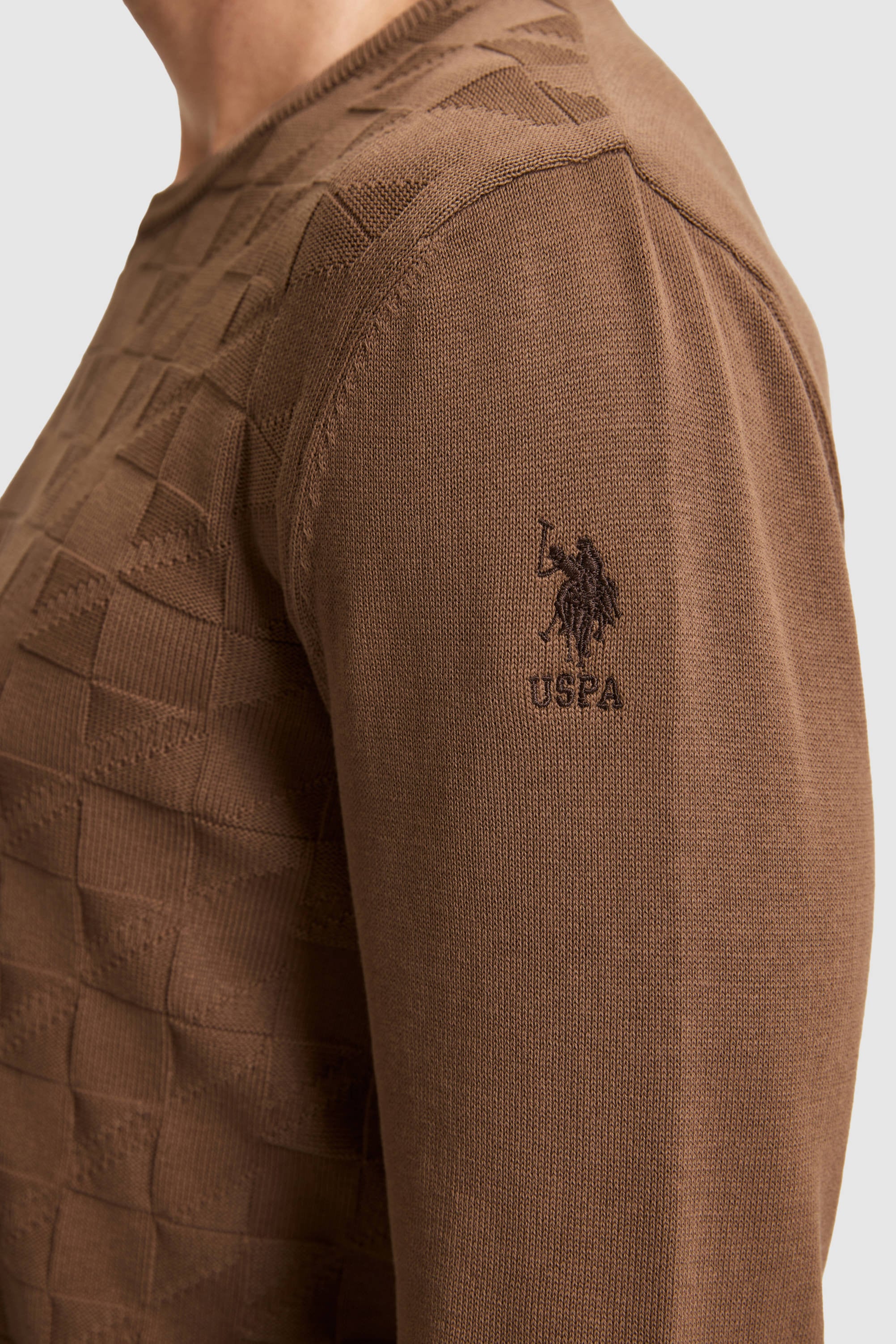 Erkek Koyu Kahverengi Bisiklet Yaka Slim Fit Basic Kazak - Image 6
