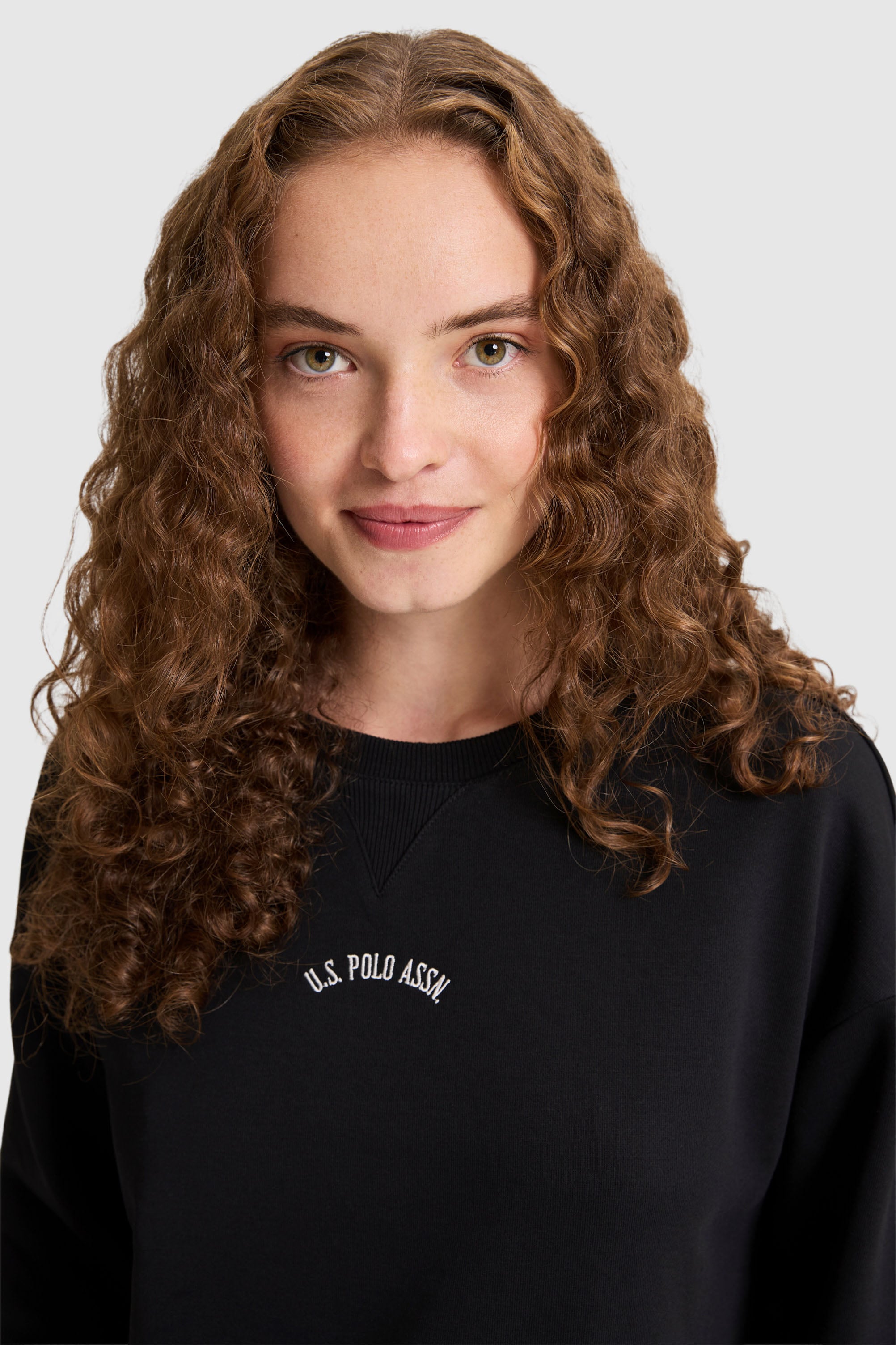 Kadın Siyah Bisiklet Yaka Sweatshirt - Image 2