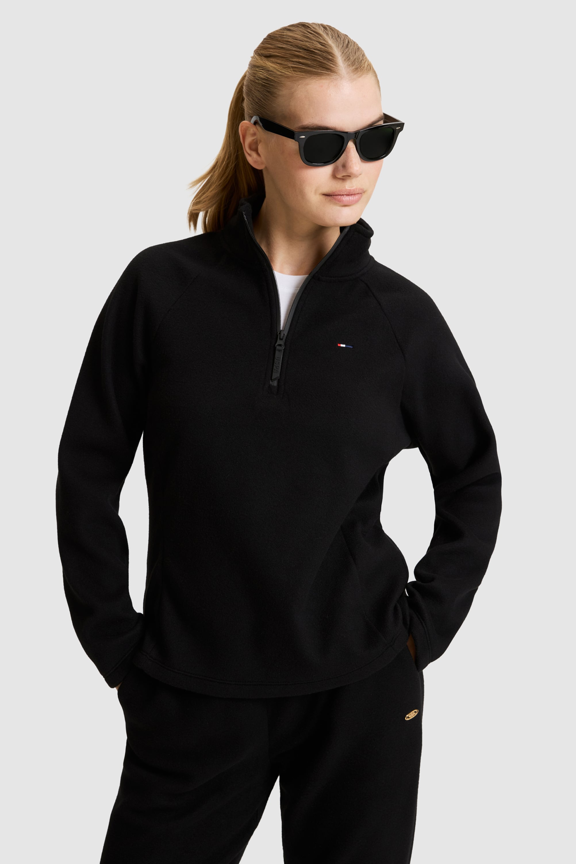 Kadın Siyah Yarım Fermuarlı Sweatshirt - Image 2