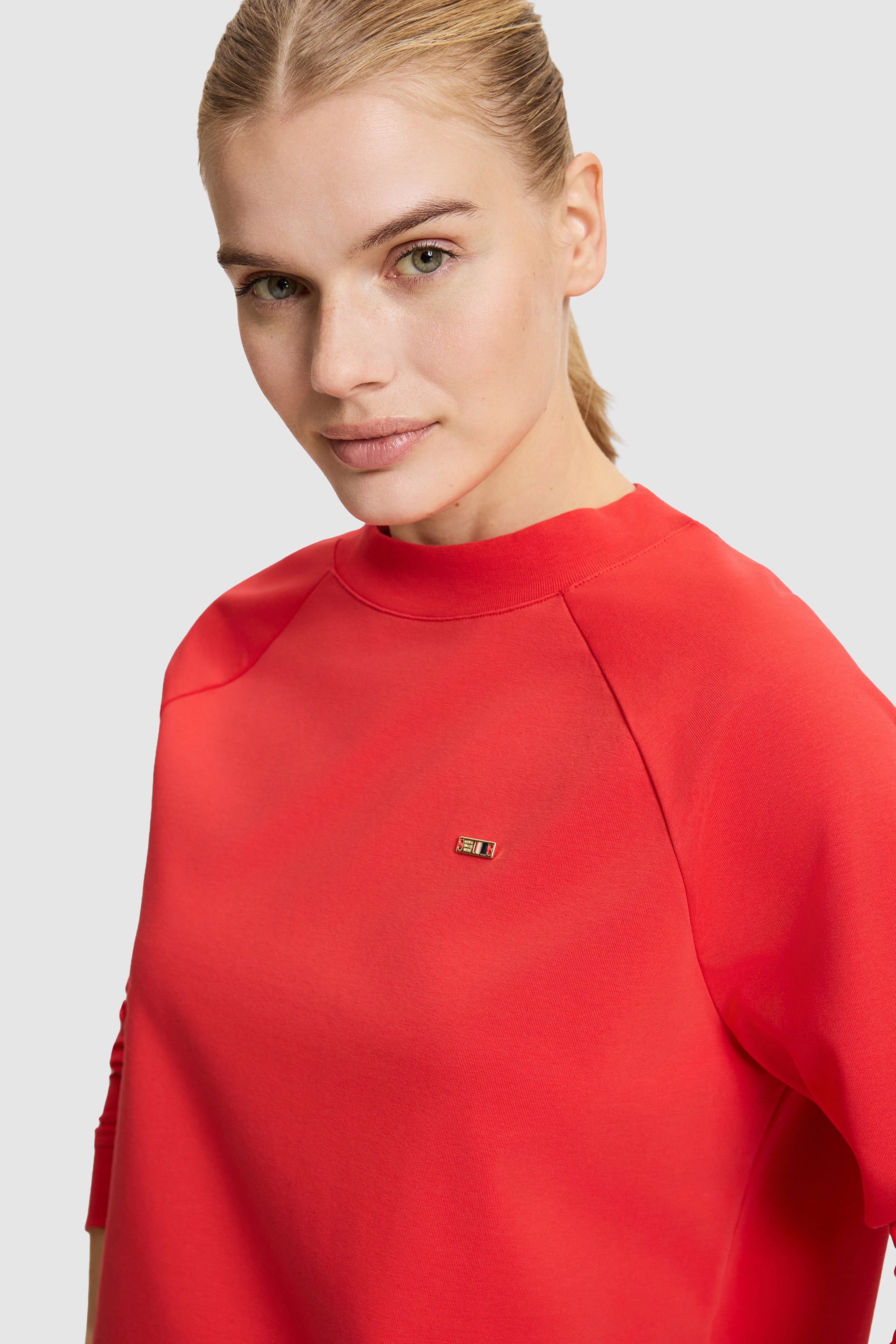 Kadın Kırmızı Bisiklet Yaka Basic Sweatshirt - Image 2