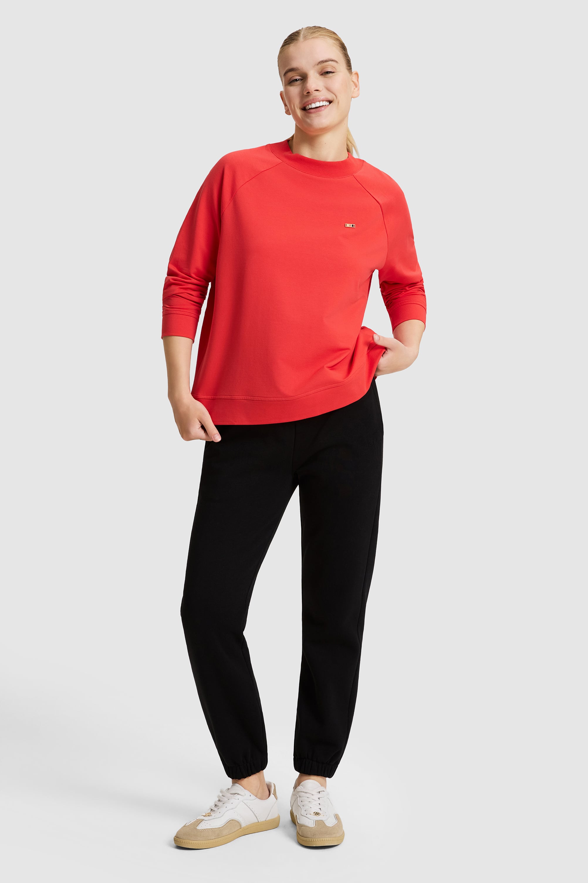 Kadın Kırmızı Bisiklet Yaka Basic Sweatshirt