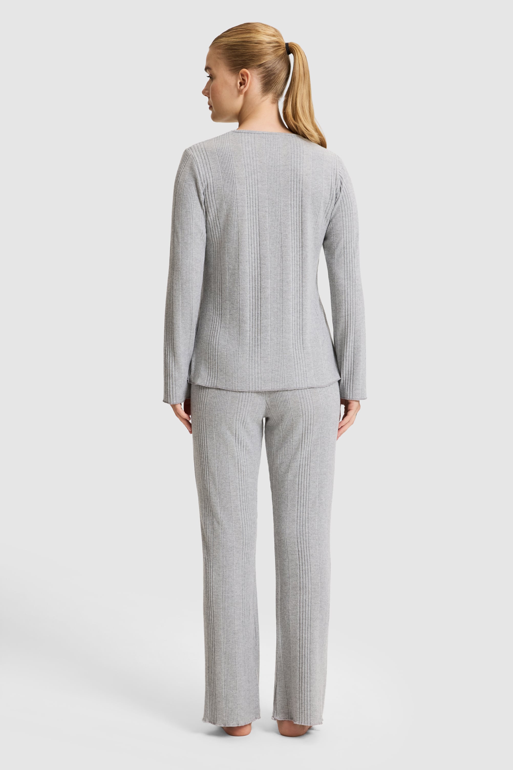 Kadın Gri Pijama Takımı - Image 5